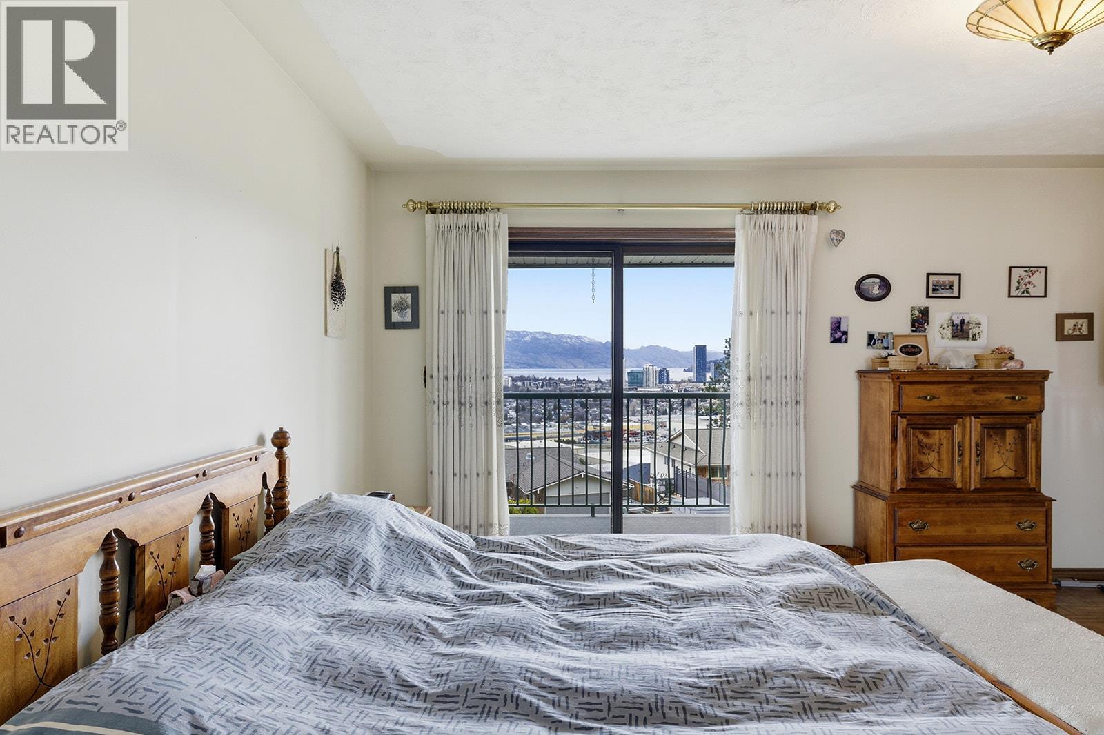 845 Mount Royal Drive, Kelowna