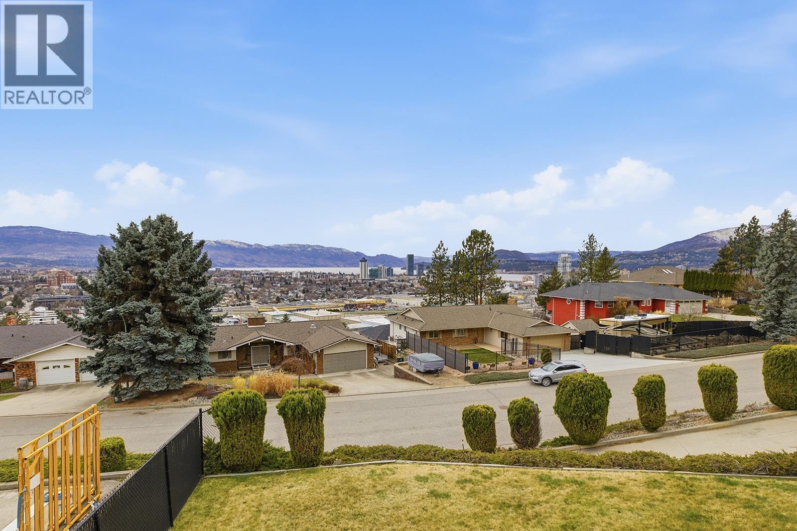 845 Mount Royal Drive, Kelowna