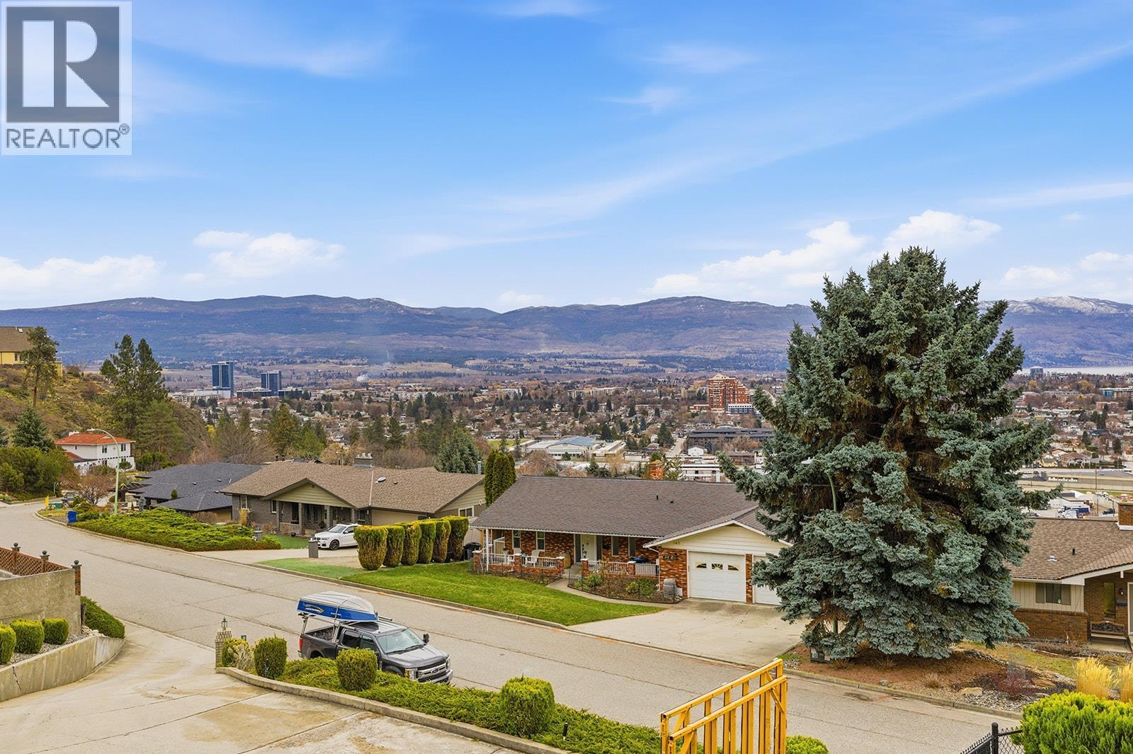 845 Mount Royal Drive, Kelowna