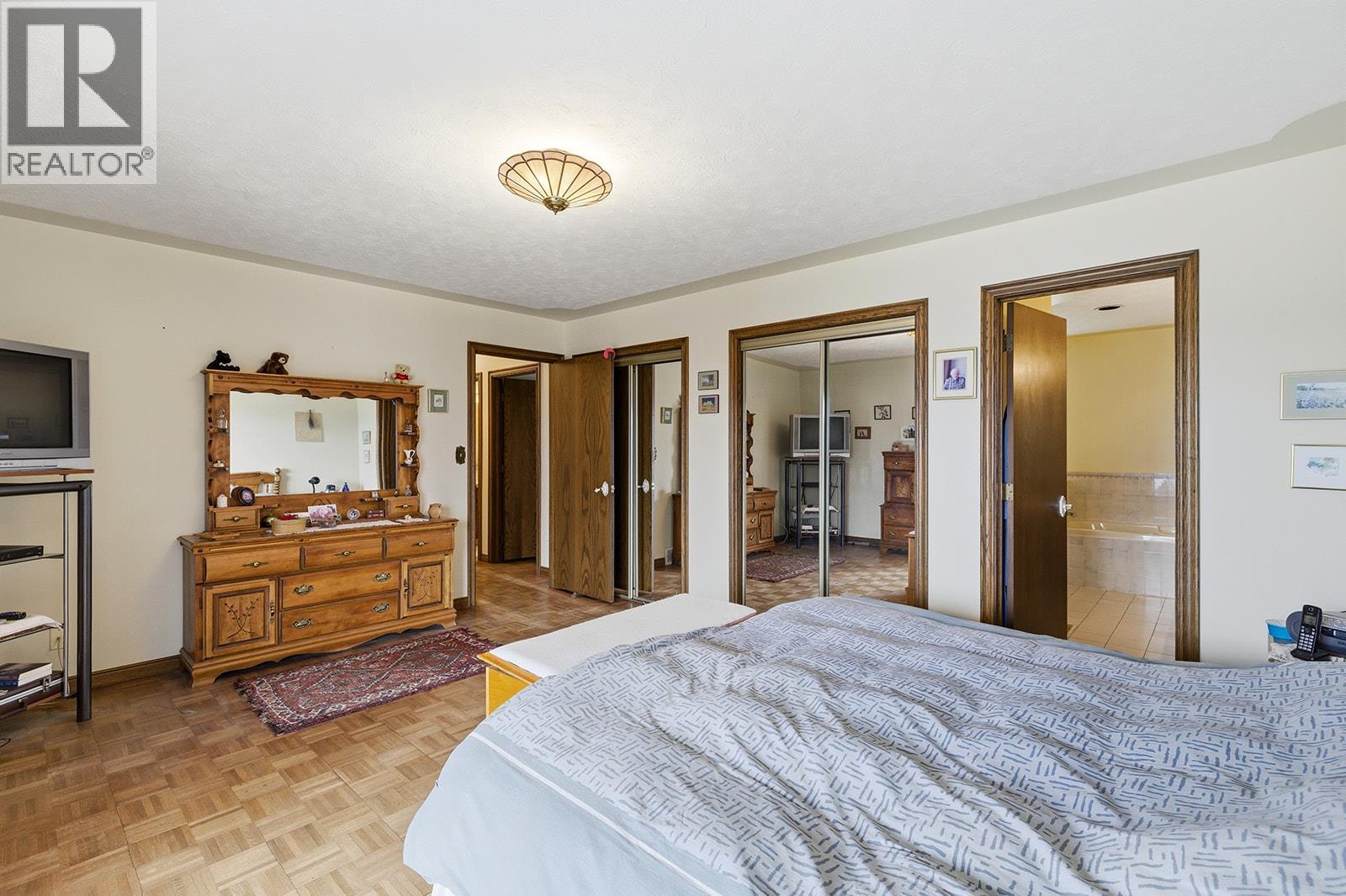 845 Mount Royal Drive, Kelowna