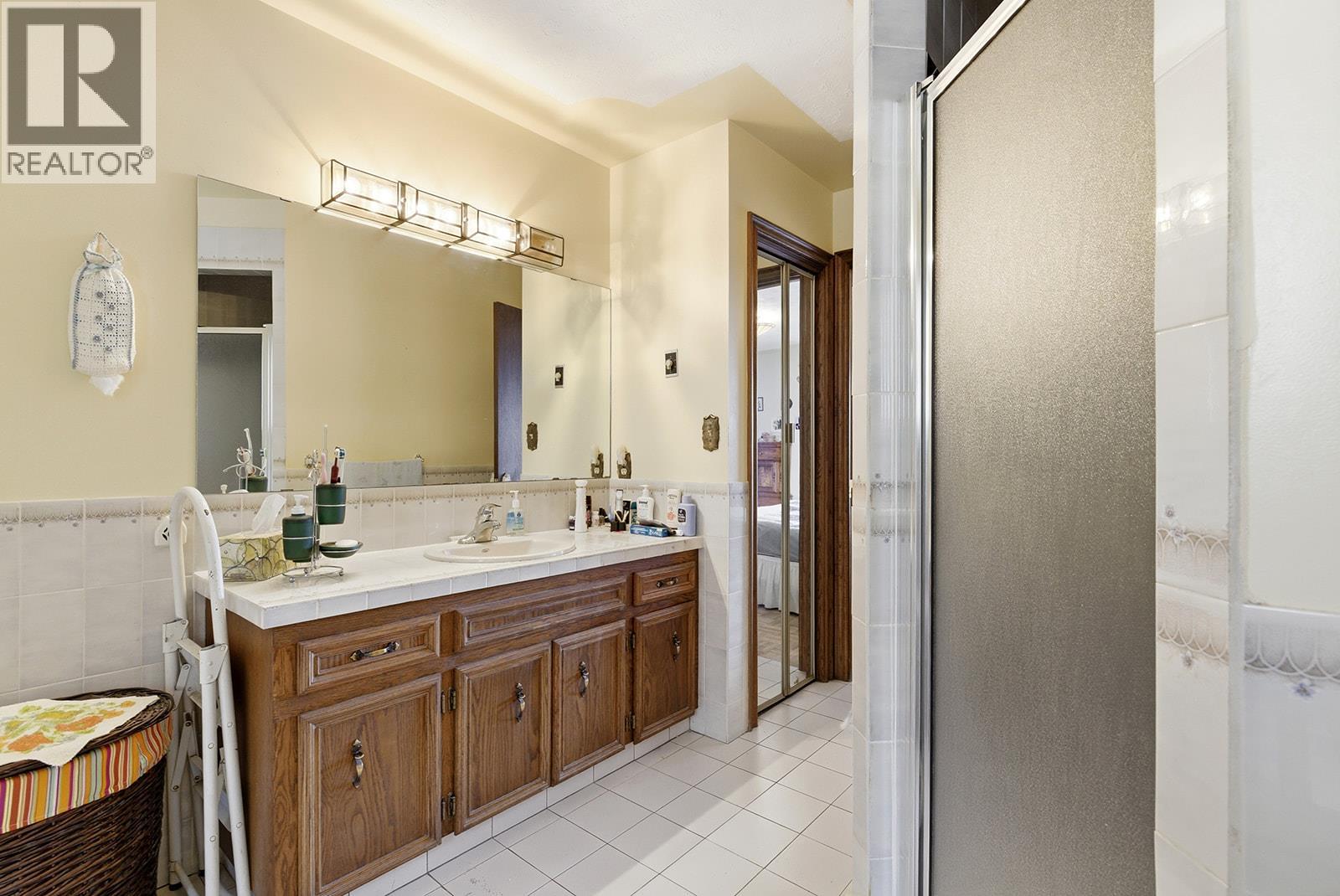 845 Mount Royal Drive, Kelowna