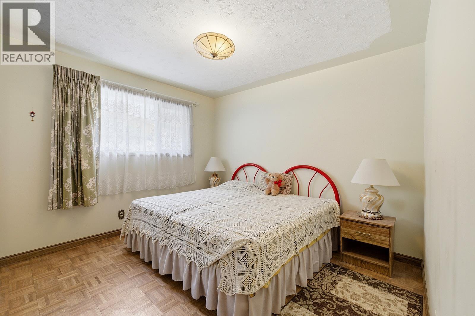 845 Mount Royal Drive, Kelowna