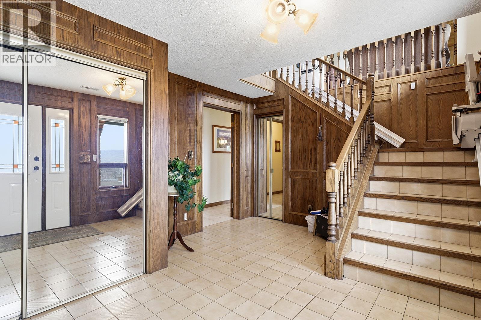 845 Mount Royal Drive, Kelowna