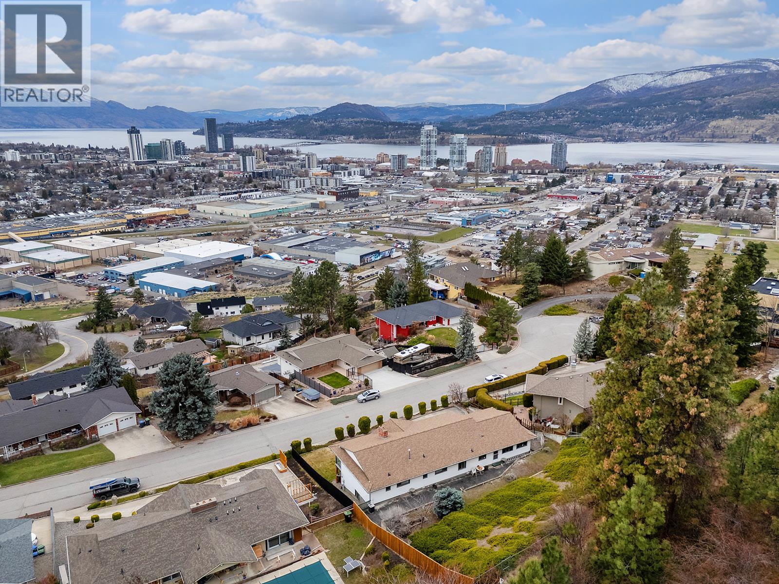 845 Mount Royal Drive, Kelowna