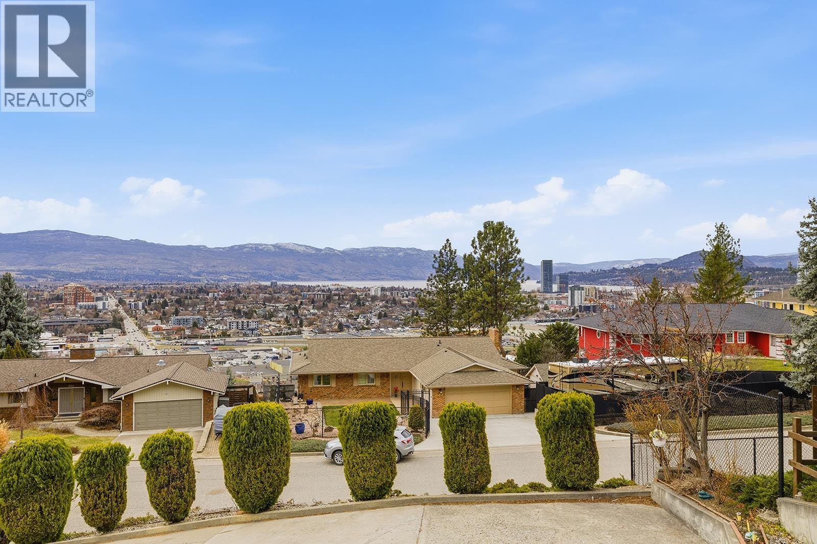 845 Mount Royal Drive, Kelowna