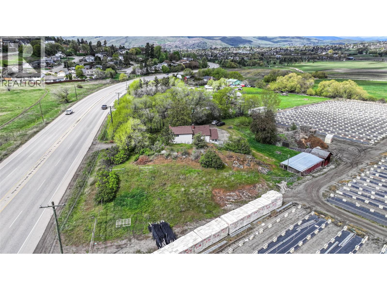 10091 6 Highway, Vernon