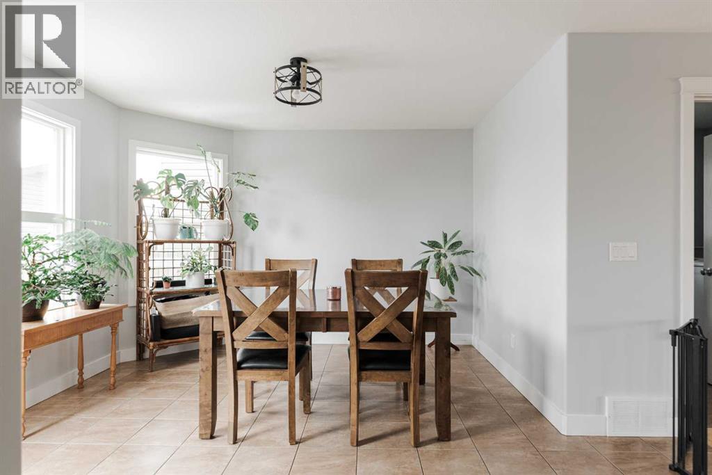 129 Honeysuckle Way, Fort McMurray