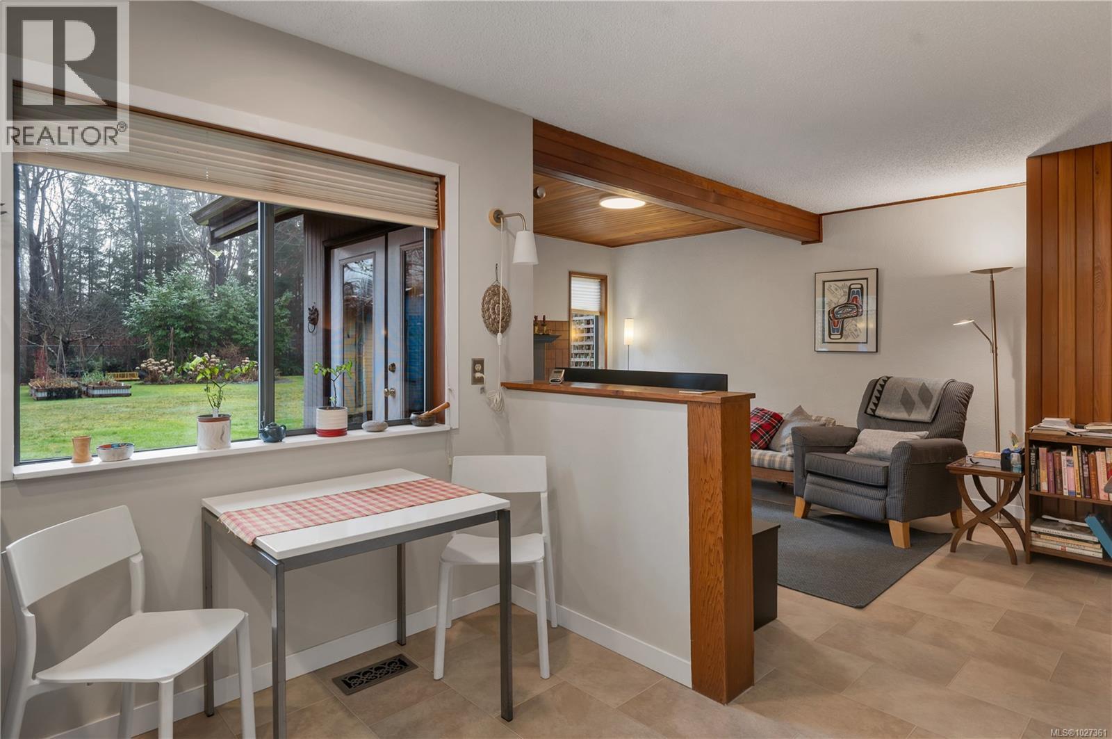 103 REDONDA WAY - 10