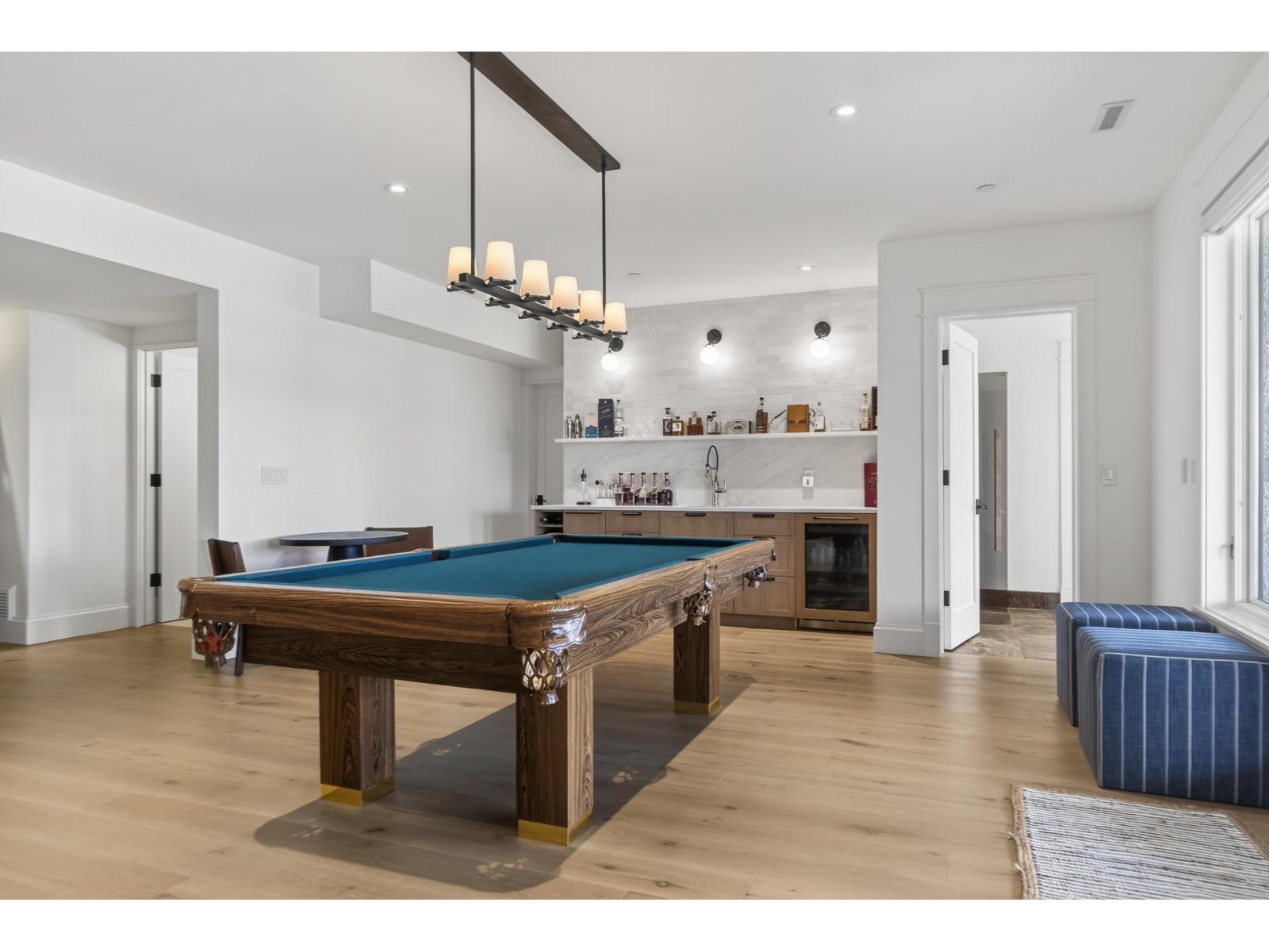 20055 2 AVENUE, Langley