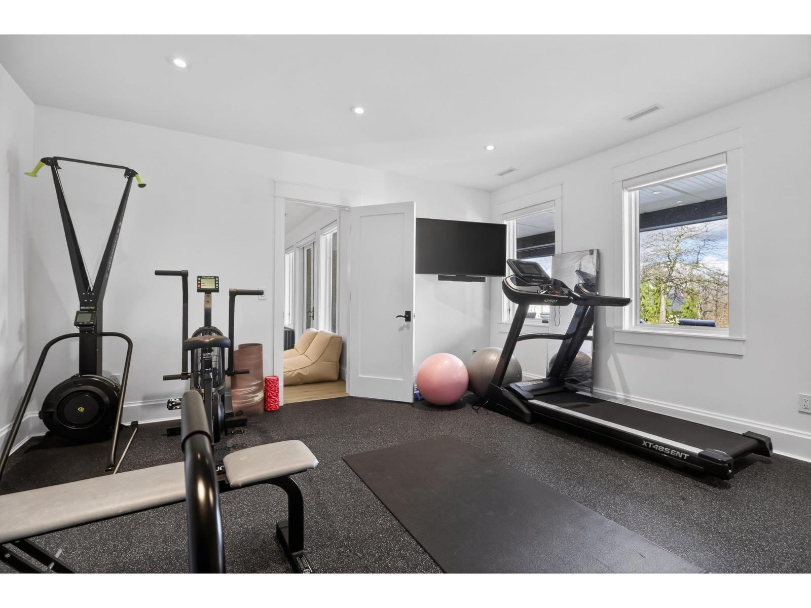 20055 2 AVENUE, Langley