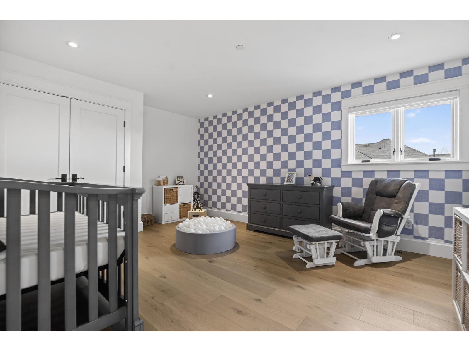 20055 2 AVENUE, Langley