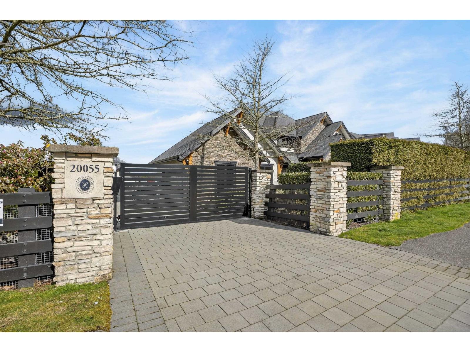 20055 2 AVENUE, Langley