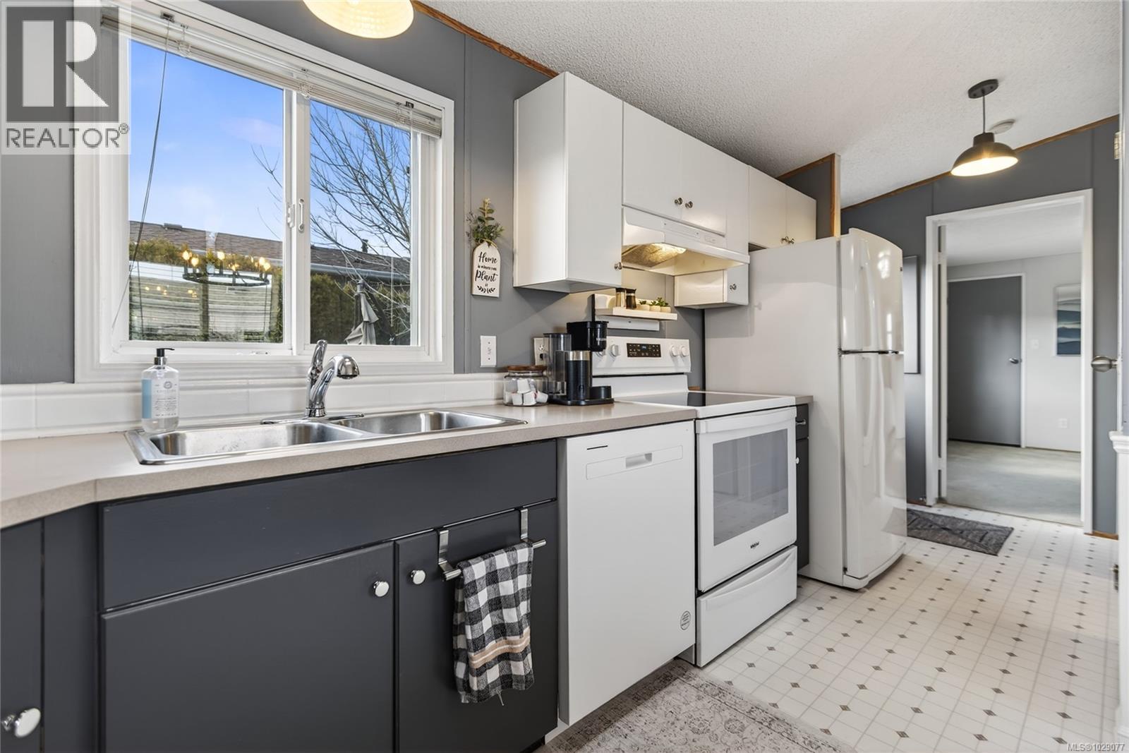 #69 4714 Muir Rd - 26