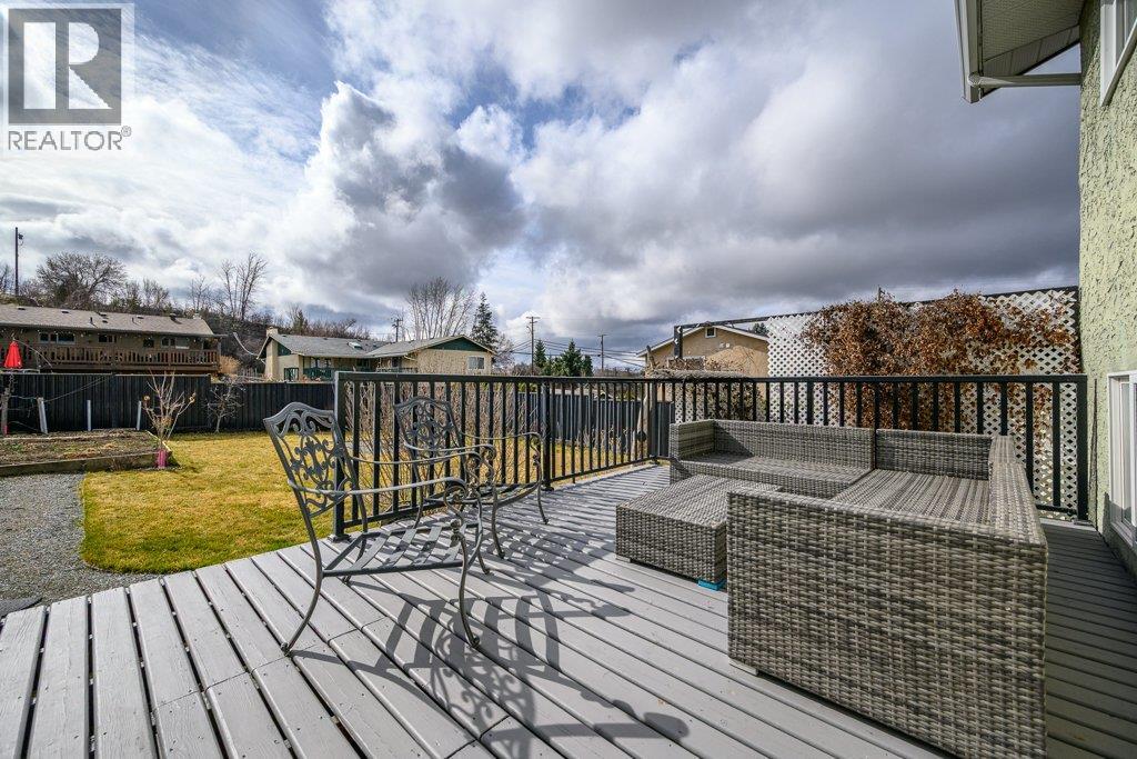 3211 Esquire Road, Ellison