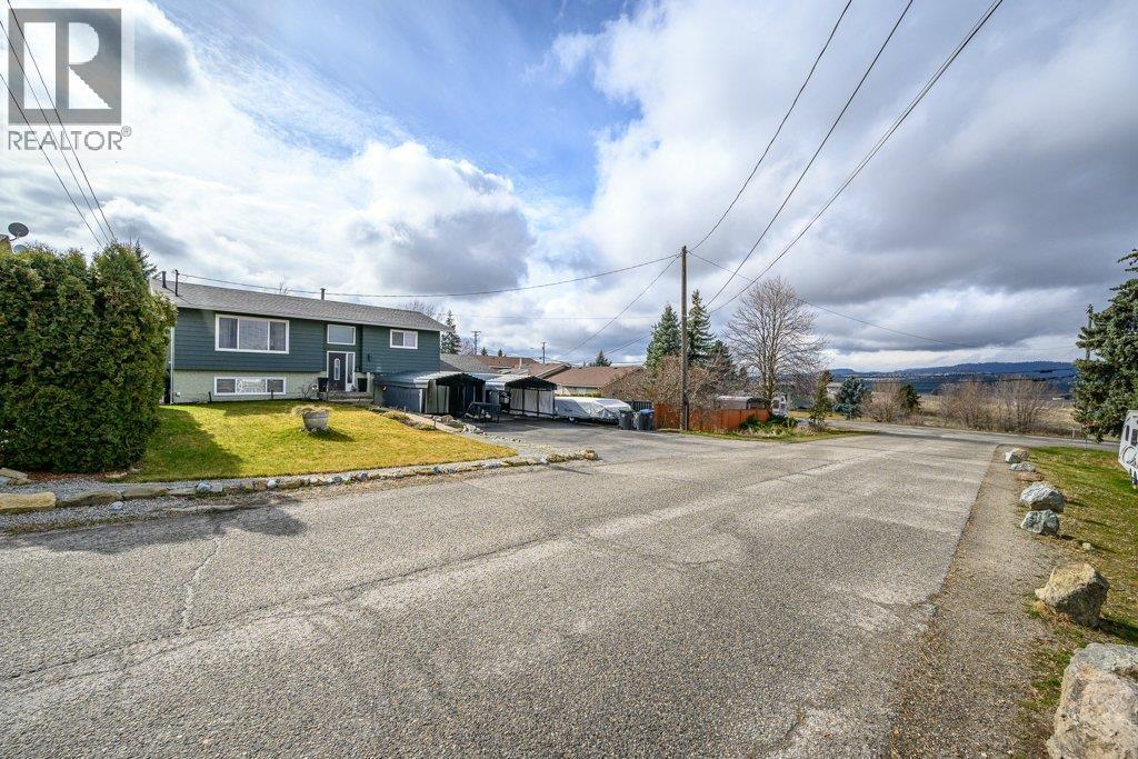 3211 Esquire Road, Ellison