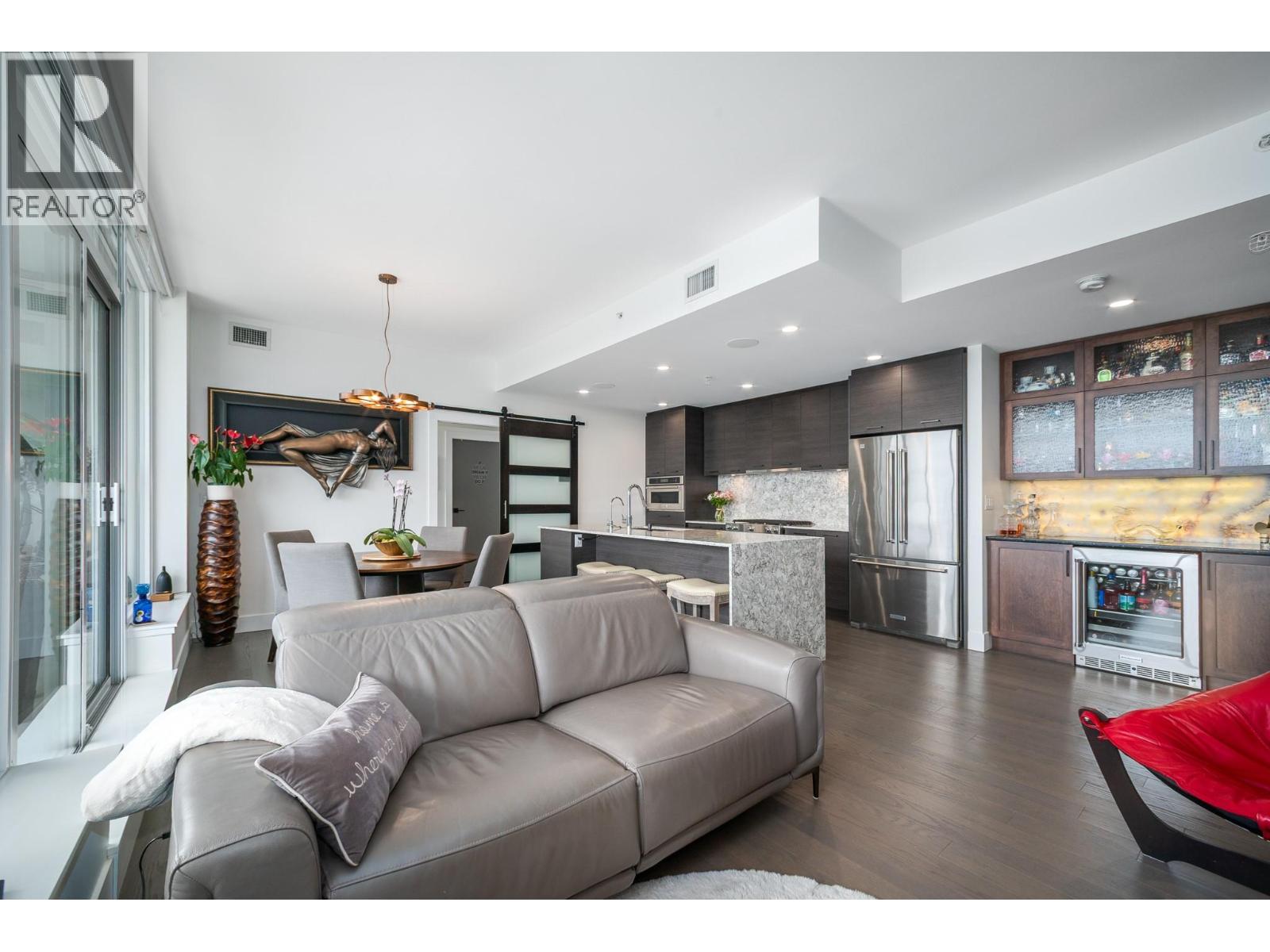 1191 Sunset Drive Unit# 2104, Kelowna
