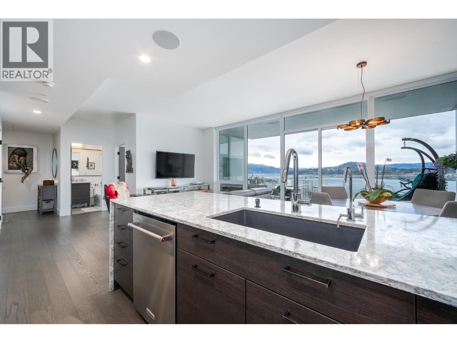 1191 Sunset Drive Unit# 2104, Kelowna