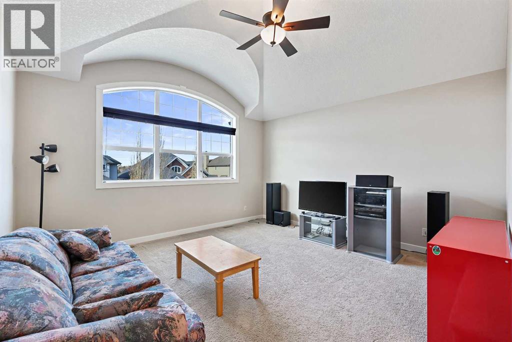 Single Family House for Sale in  Tuscany Estates Rise NW Tuscany Calgary 