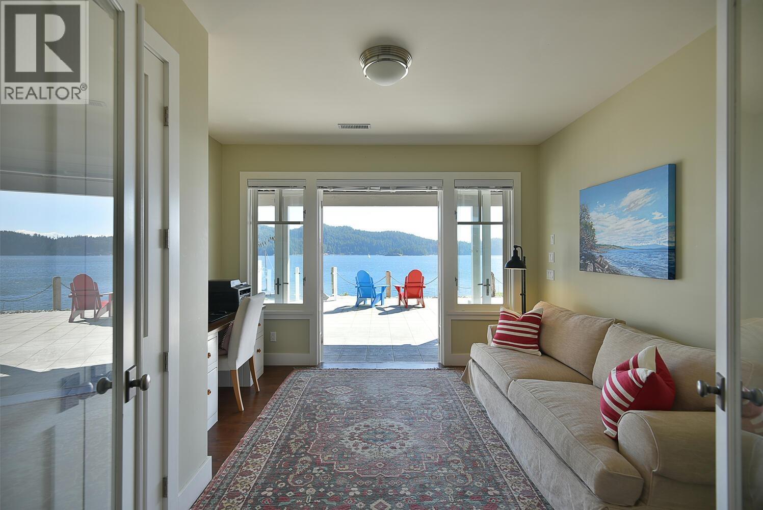 894 MARINE DRIVE, Gibsons