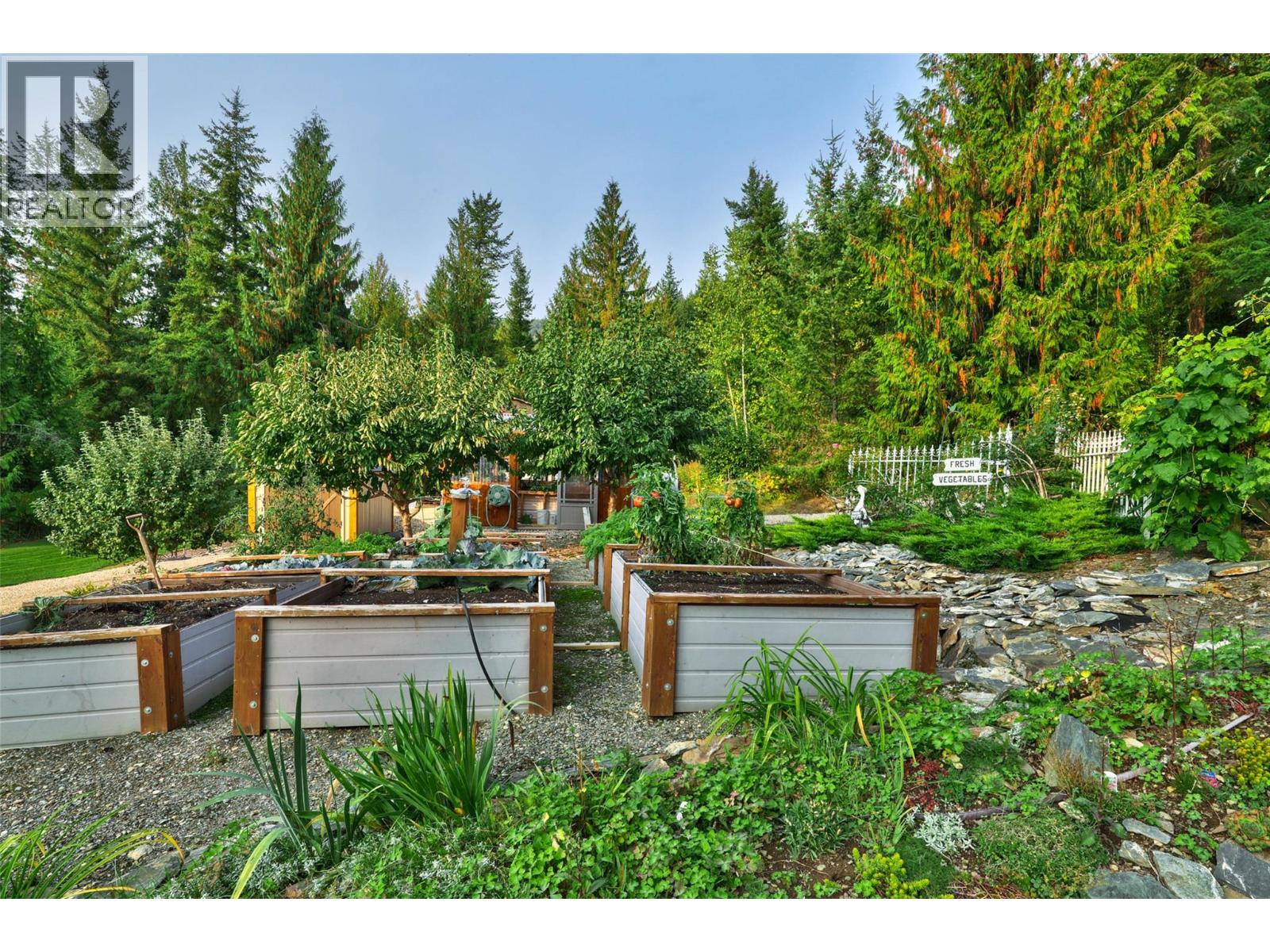 2770 Perris Road, Blind Bay