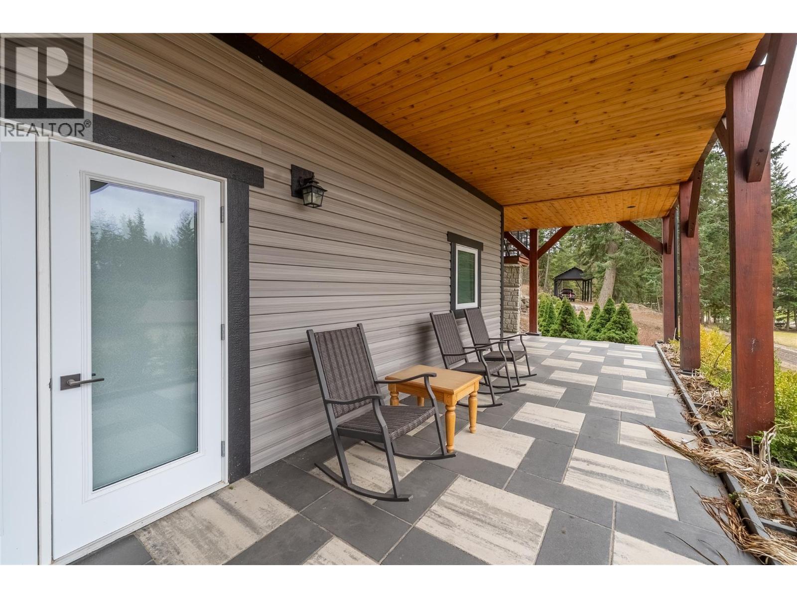 2770 Perris Road, Blind Bay