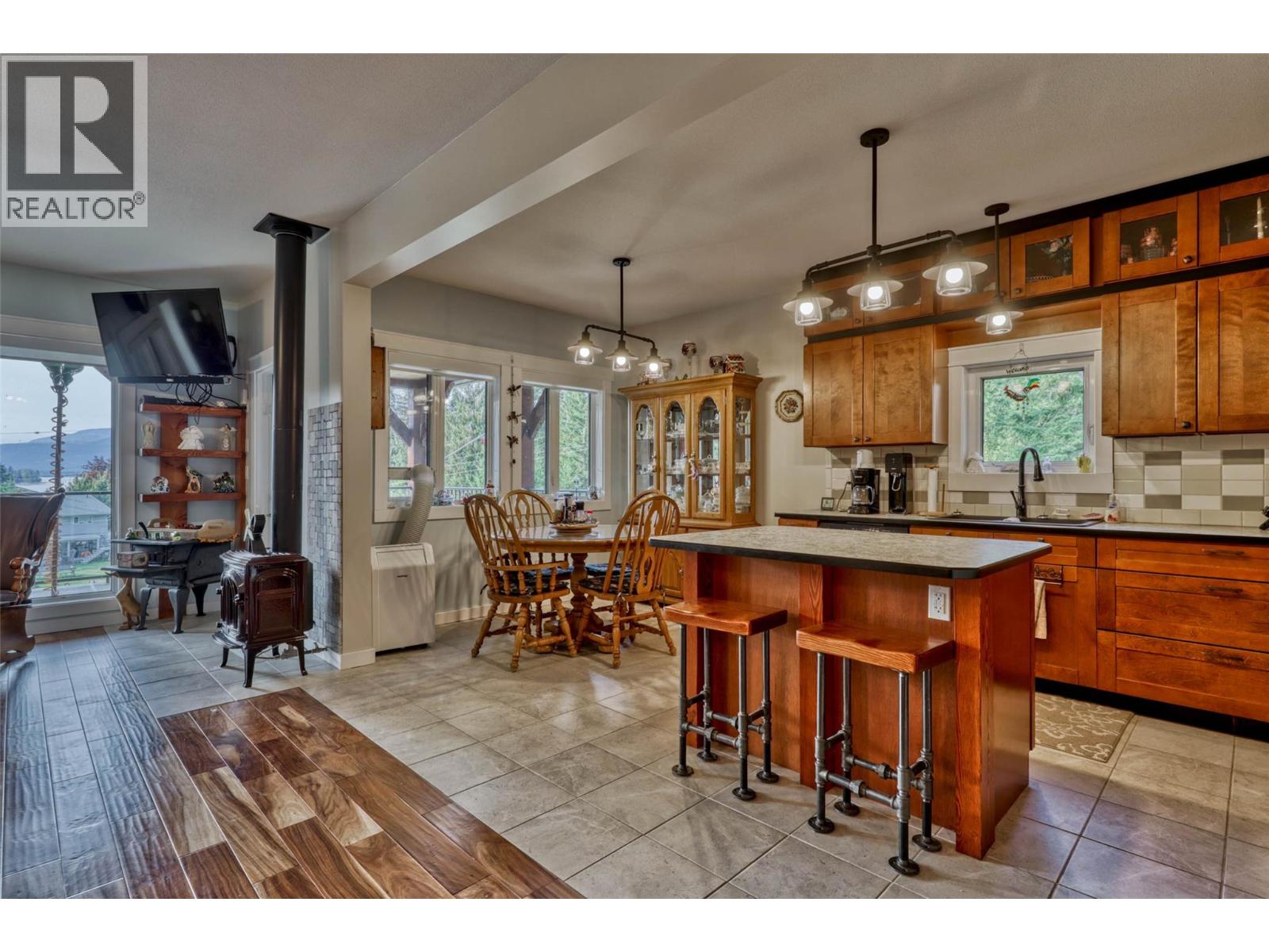 2770 Perris Road, Blind Bay