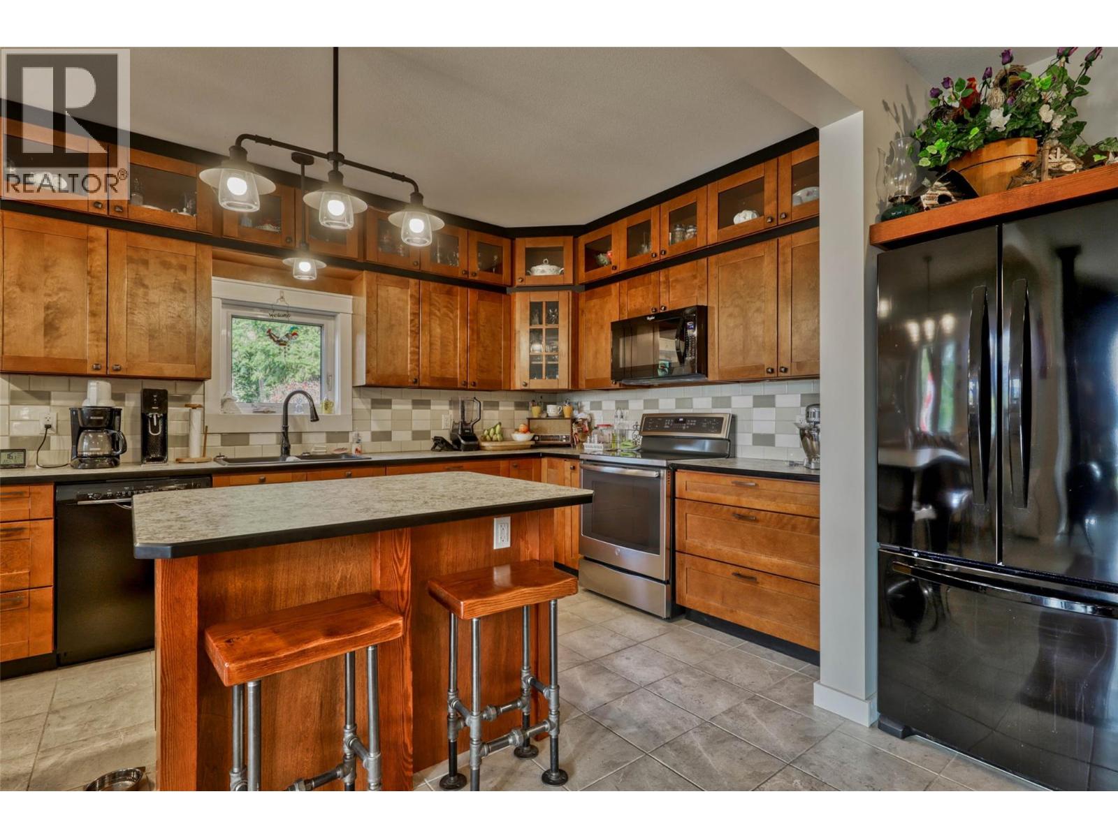 2770 Perris Road, Blind Bay