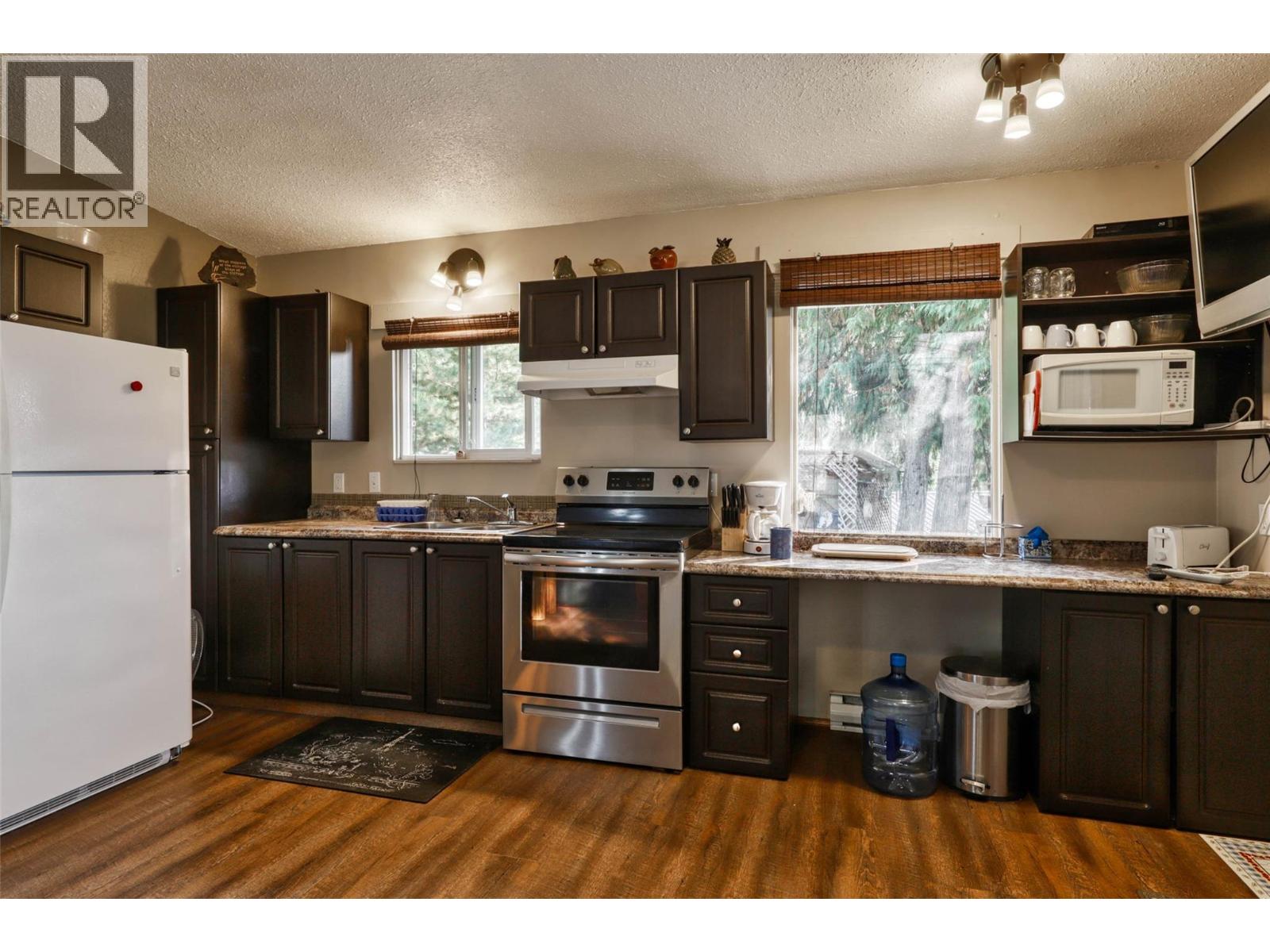 2770 Perris Road, Blind Bay