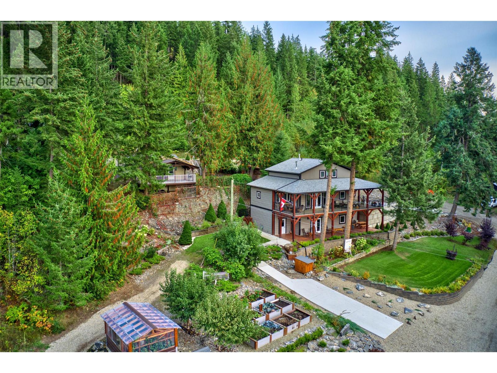 2770 Perris Road, Blind Bay