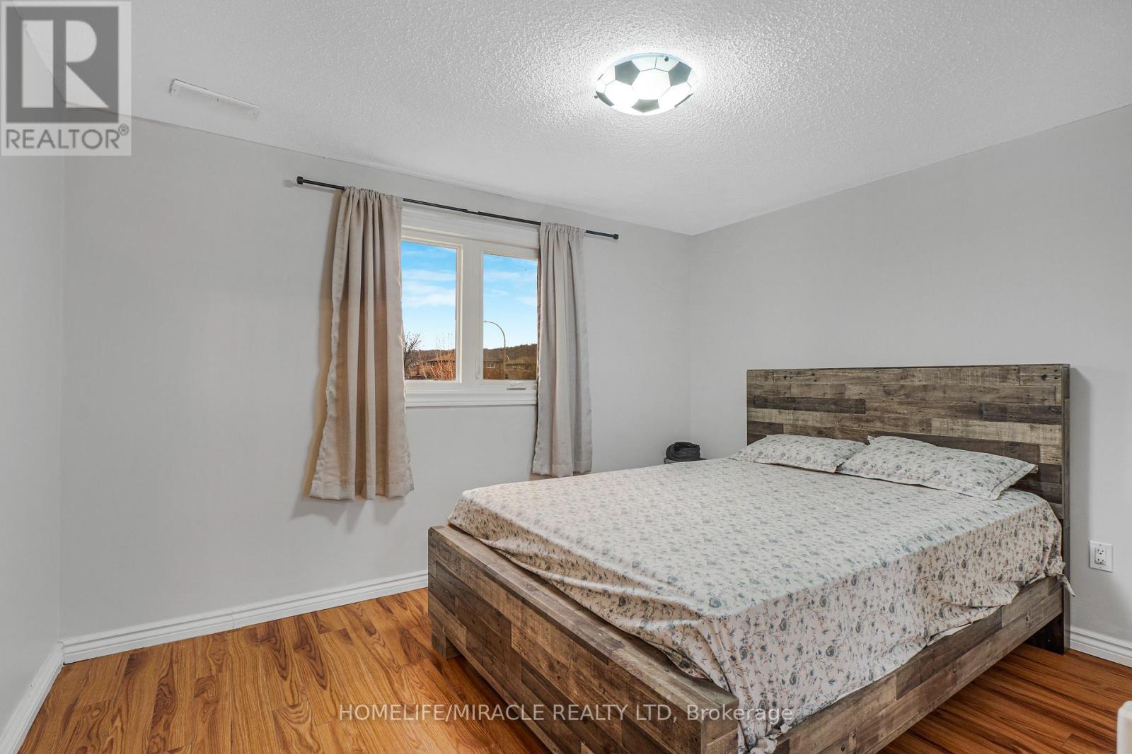 2 ENVOY BOULEVARD - 17