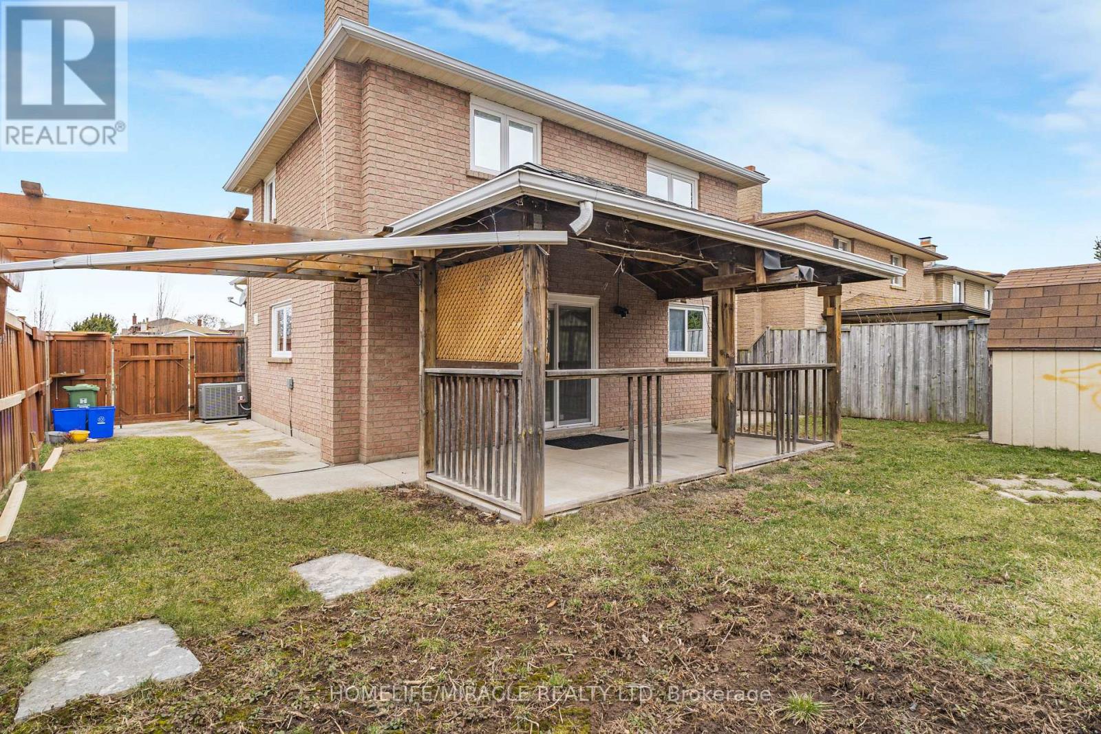 2 ENVOY BOULEVARD - 30