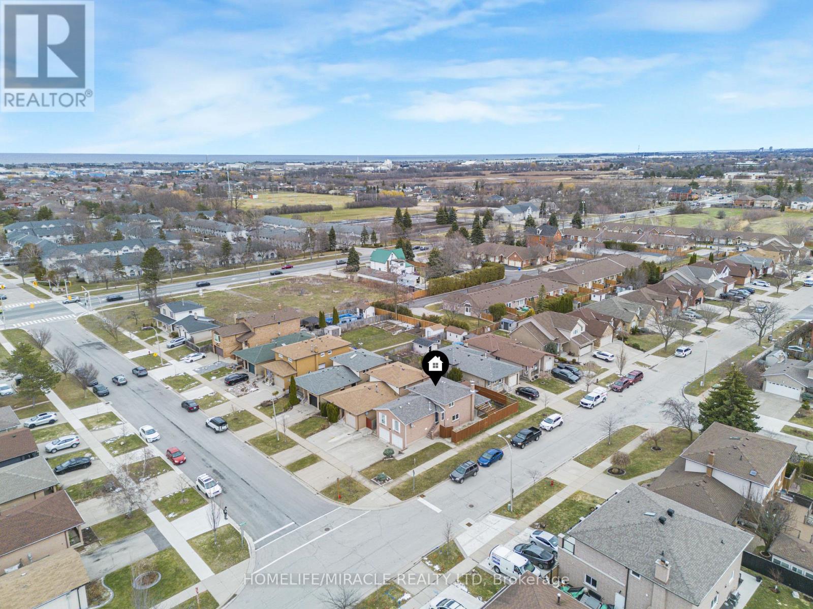 2 ENVOY BOULEVARD - 34