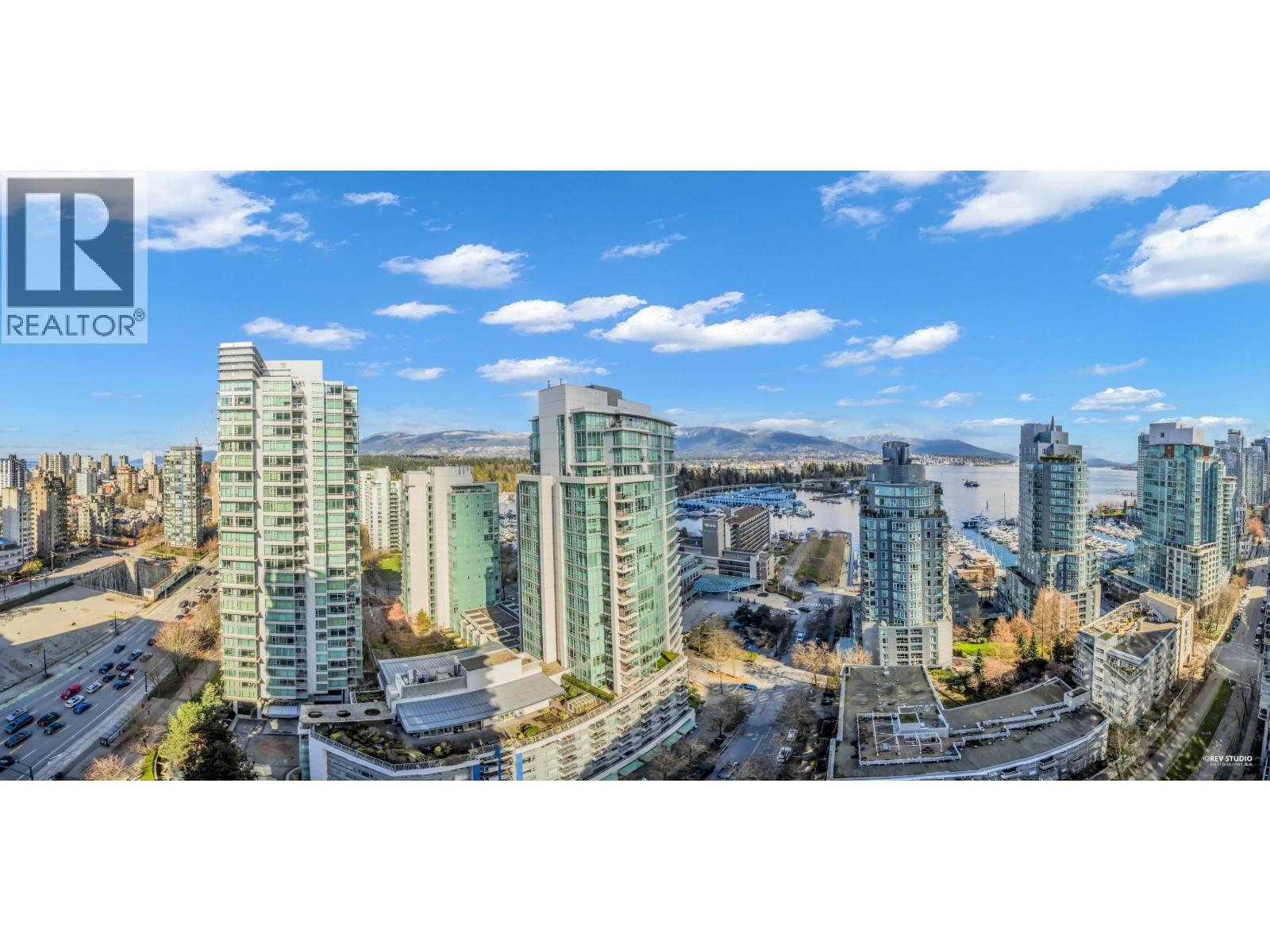 2001 620 CARDERO STREET, Vancouver