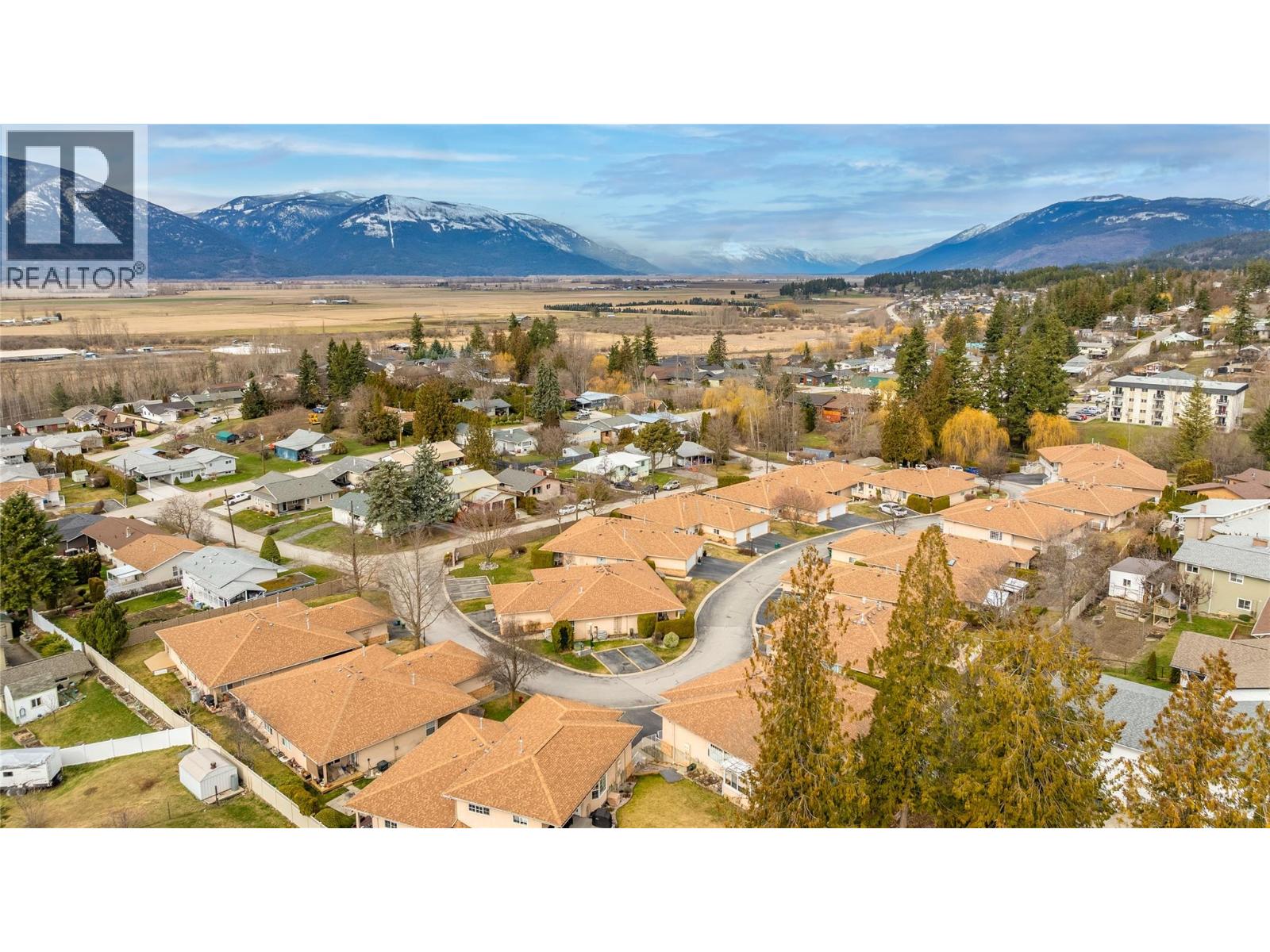 #37 310 6TH AVENUE S - 42