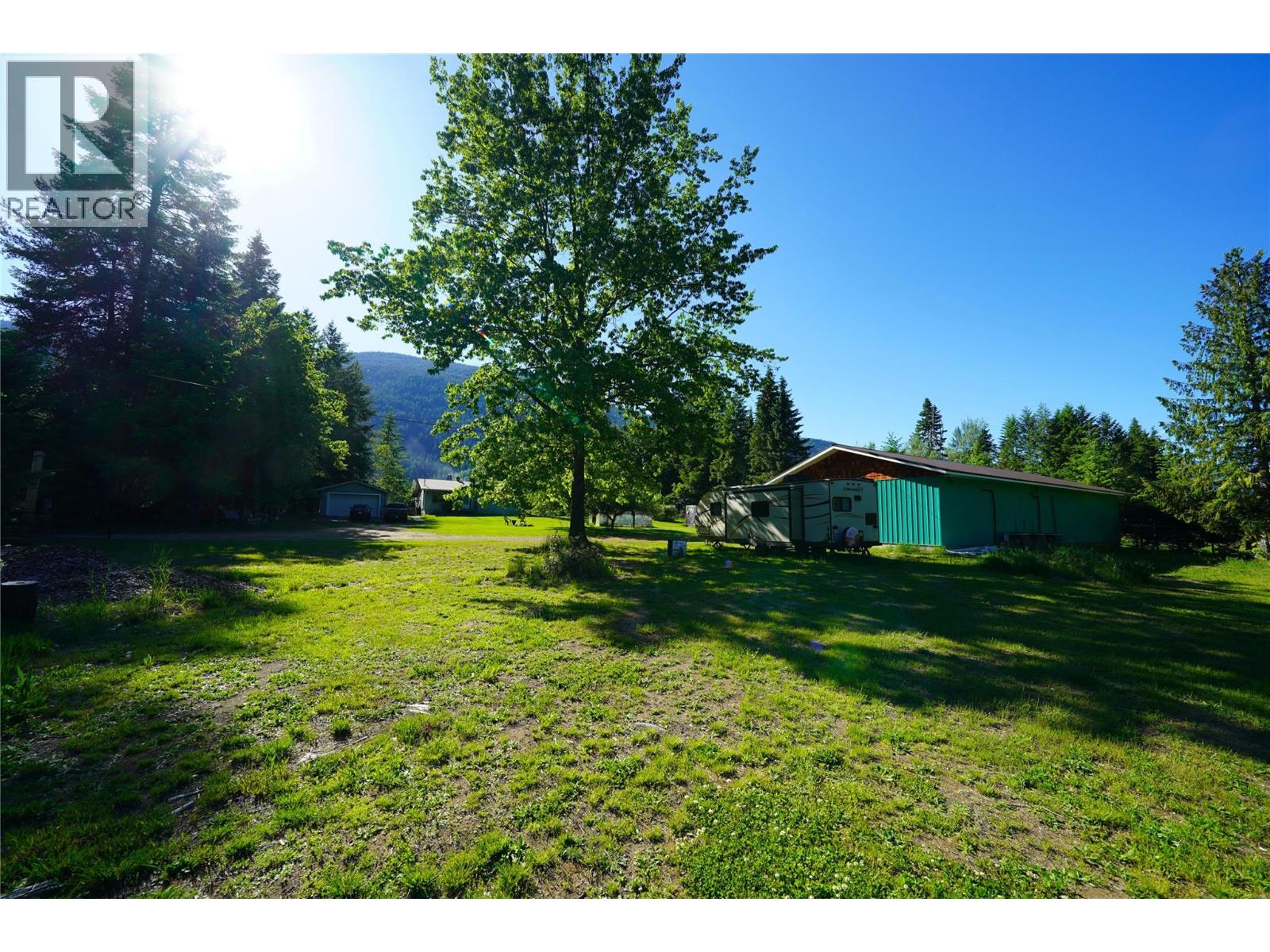 1062 Scamp Road, Castlegar