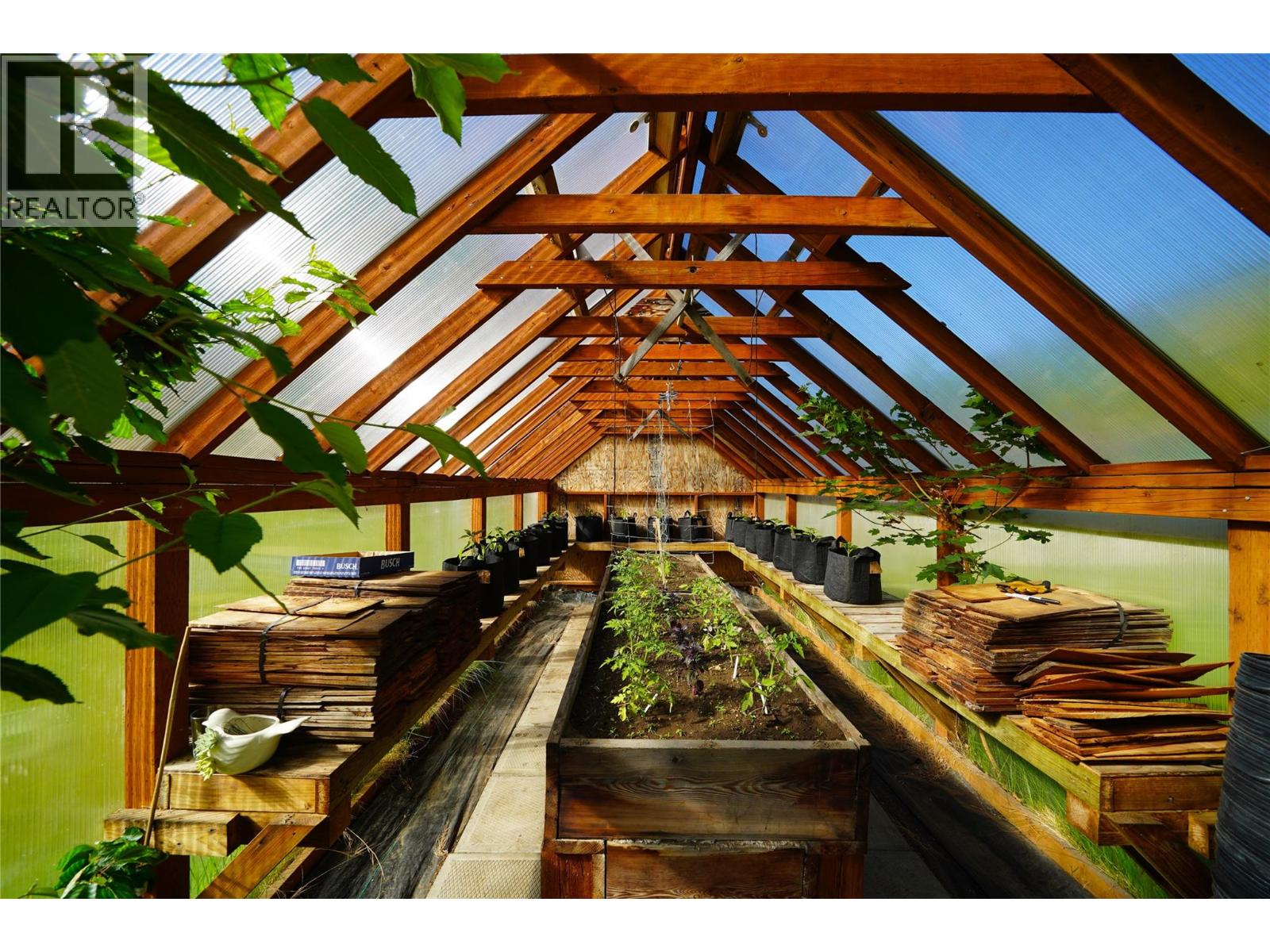 1062 Scamp Road, Castlegar