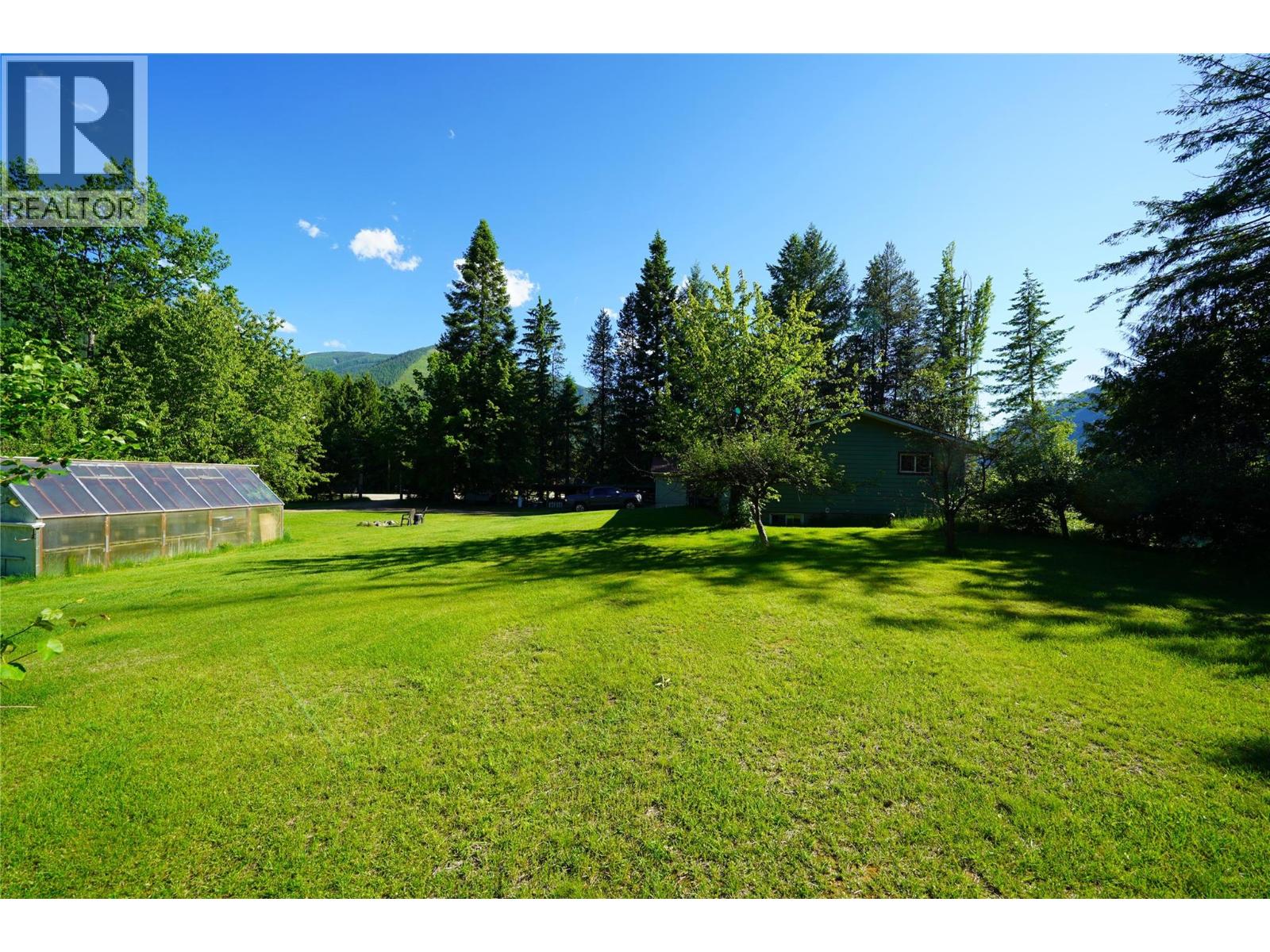 1062 Scamp Road, Castlegar