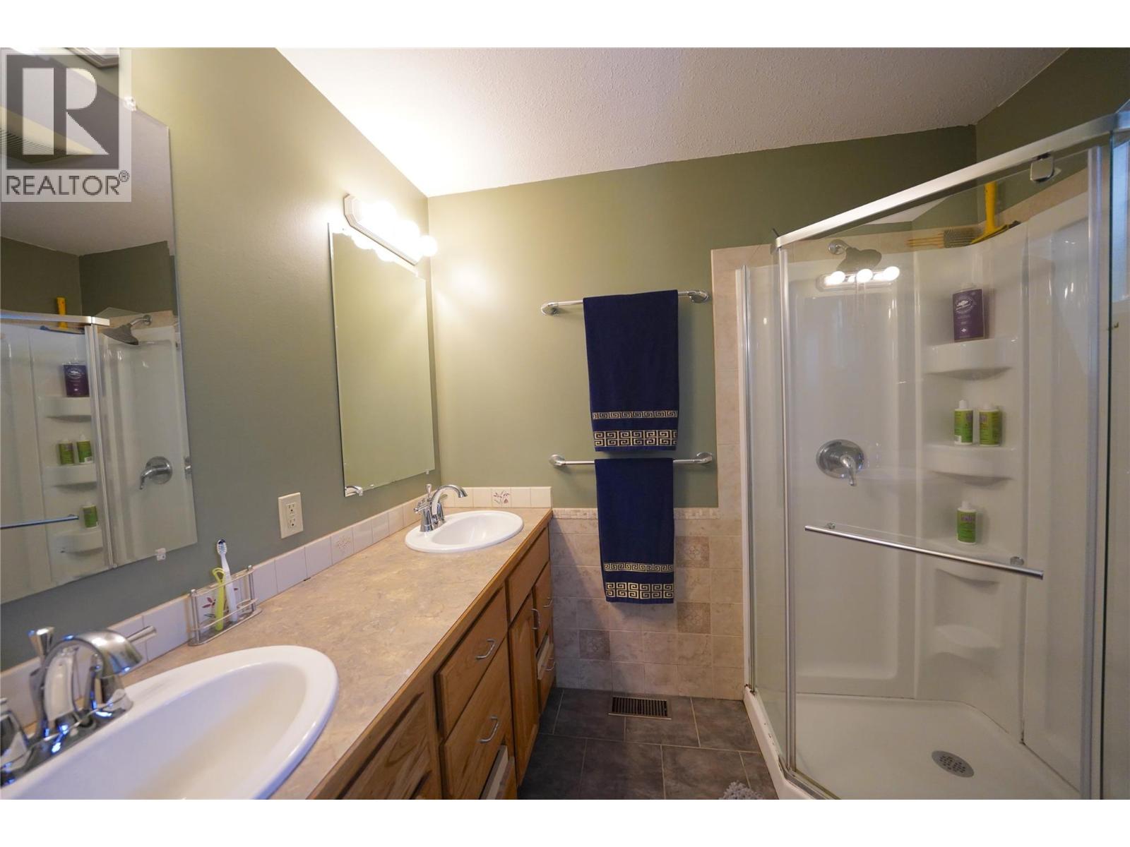 1062 Scamp Road, Castlegar