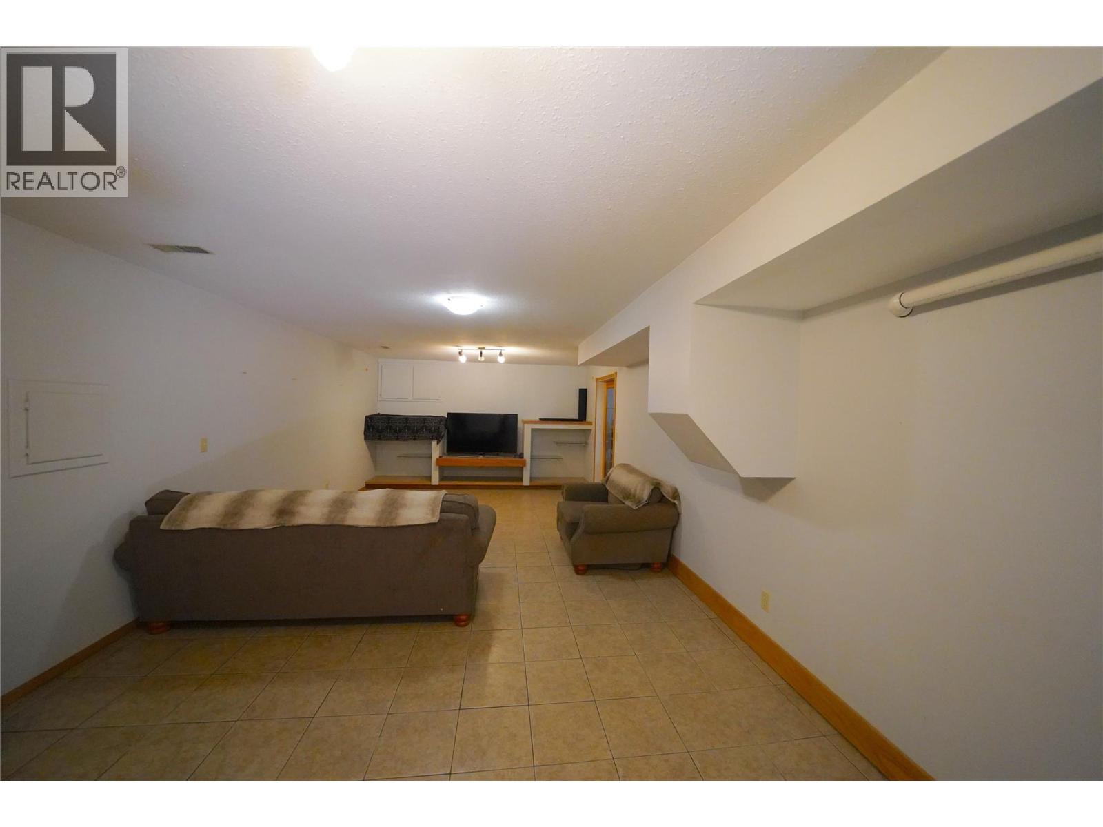 1062 Scamp Road, Castlegar