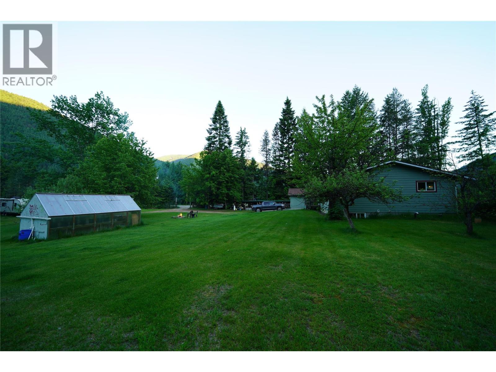 1062 Scamp Road, Castlegar