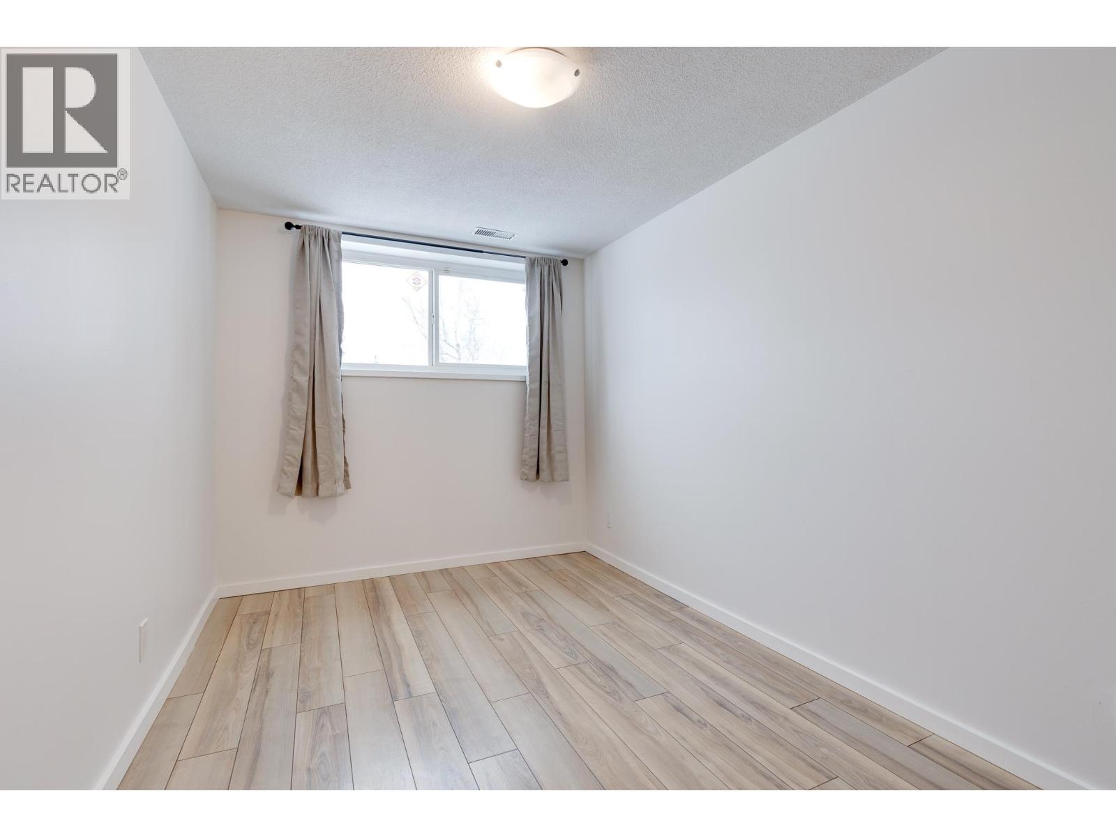 1221 BURDEN STREET, Prince George