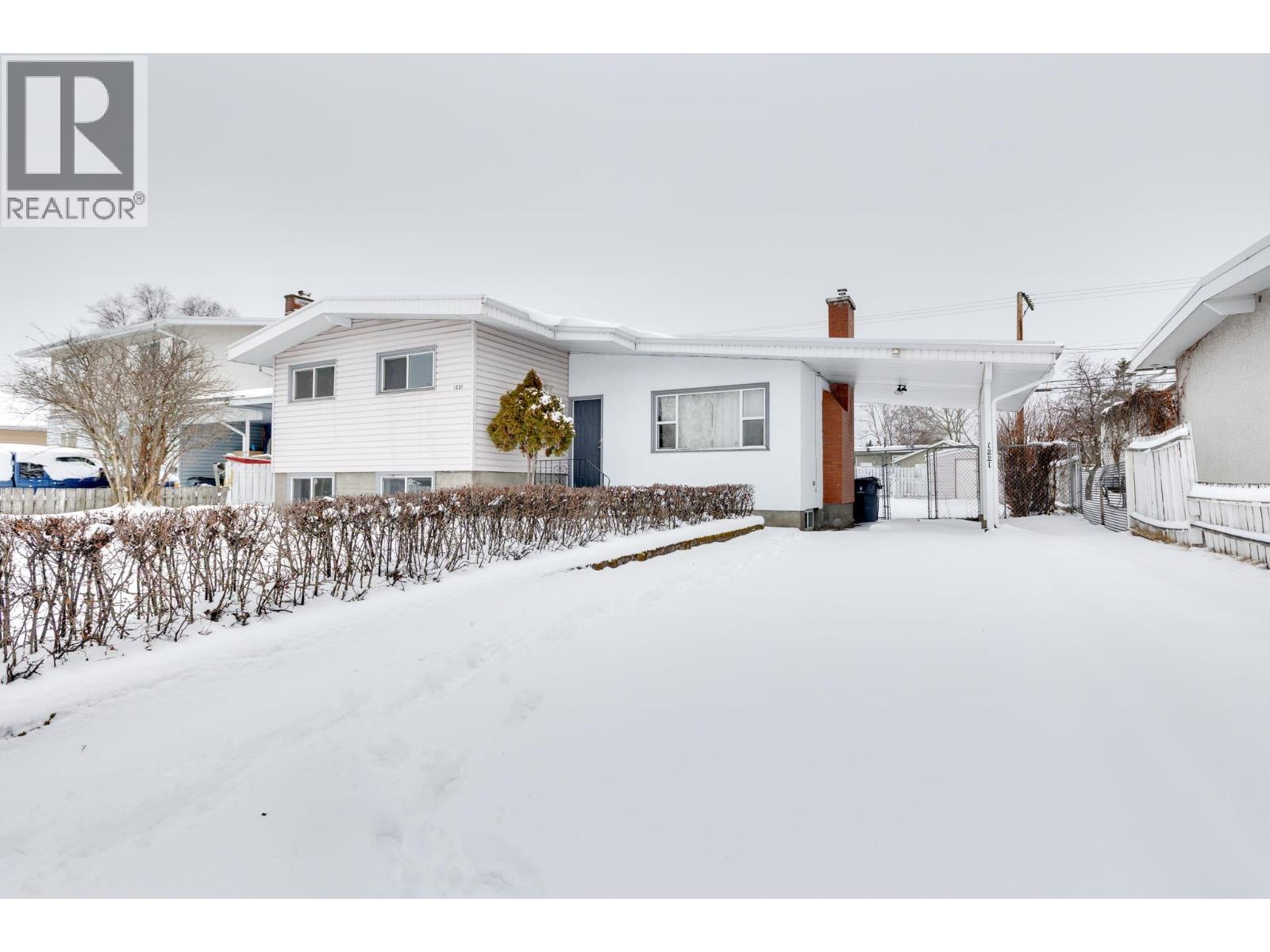 1221 BURDEN STREET, Prince George