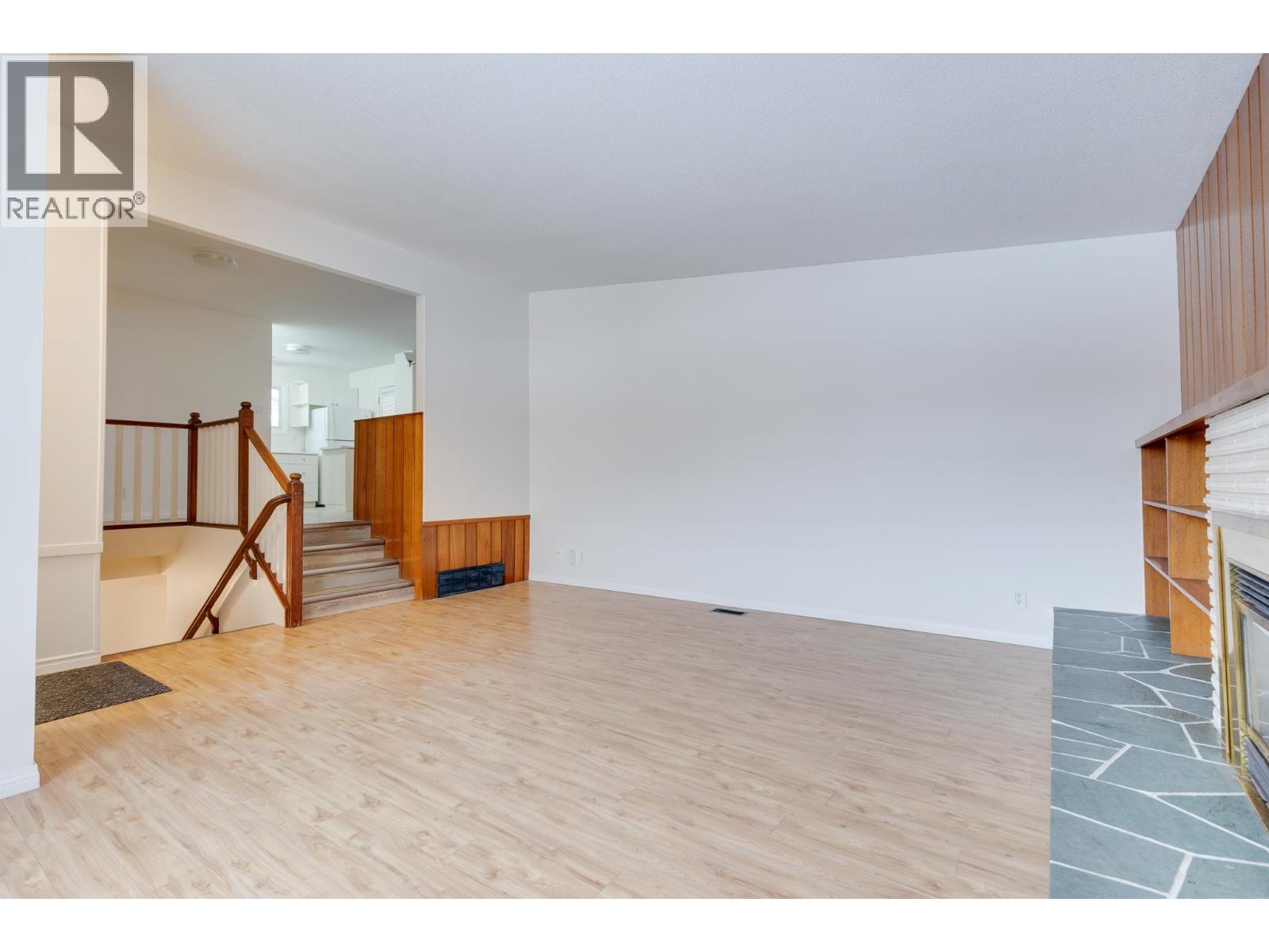 1221 BURDEN STREET, Prince George