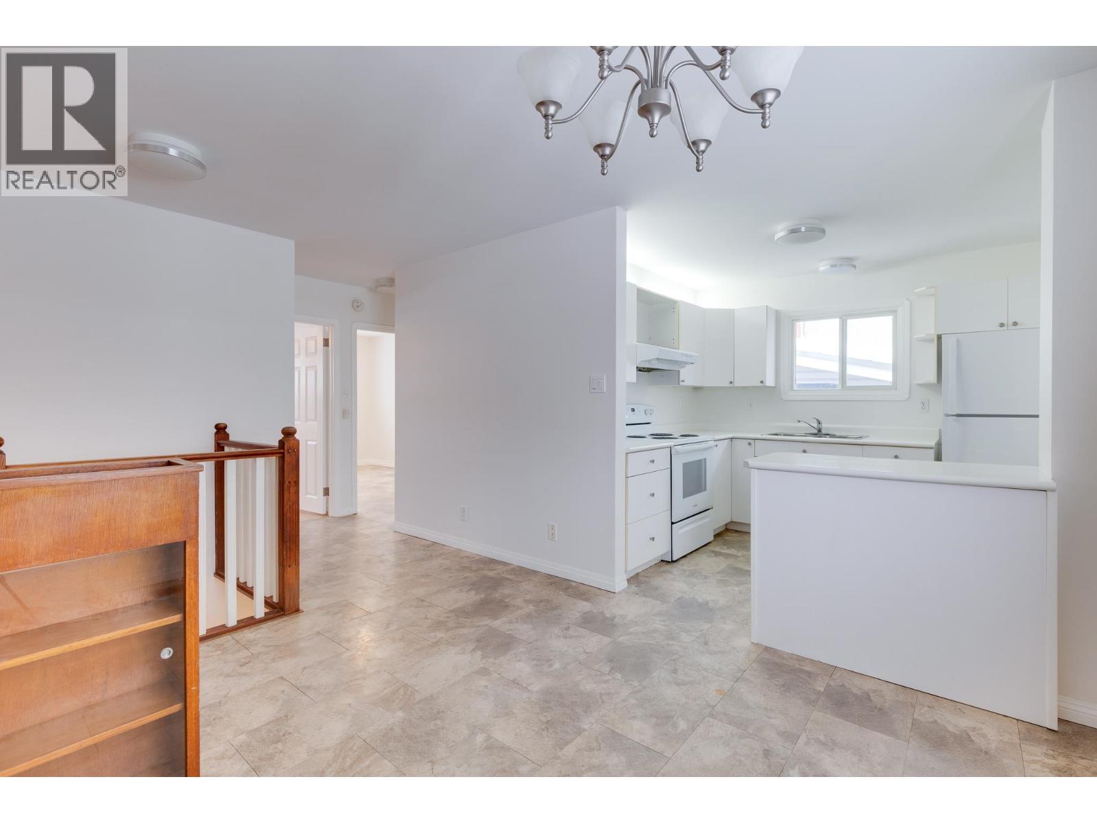 1221 BURDEN STREET, Prince George