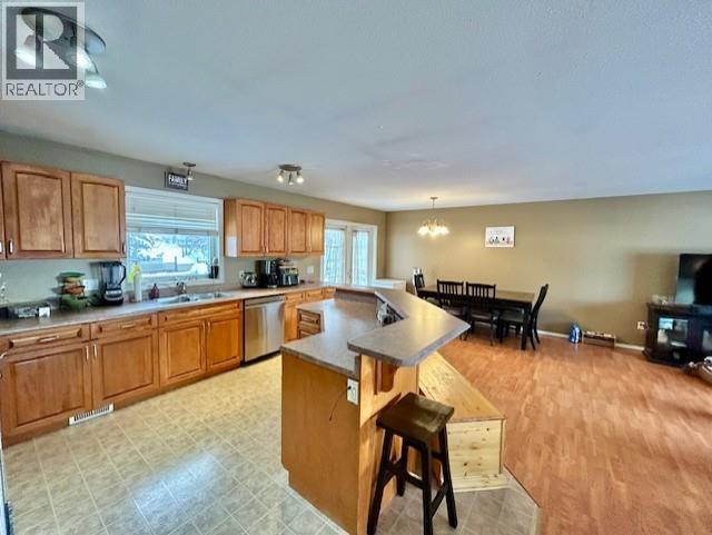 5227 HALLMARK CRESCENT, Fort Nelson