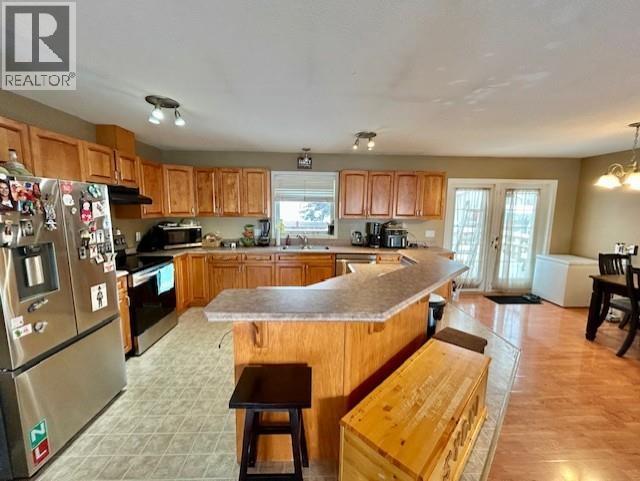 5227 HALLMARK CRESCENT, Fort Nelson