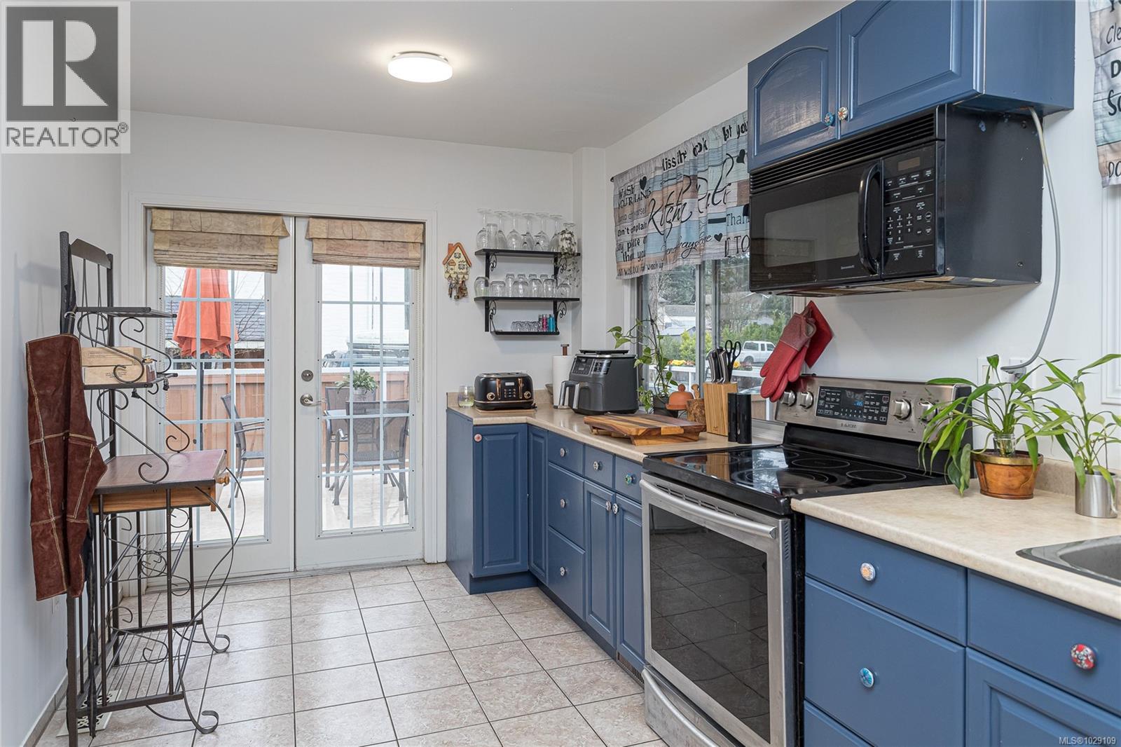 1975 JEFFREE RD - 10