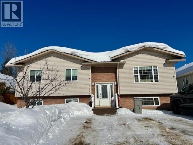 5227 HALLMARK CRESCENT, Fort Nelson