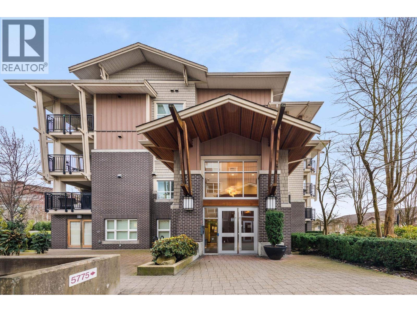 211 5775 IRMIN Street - main photo