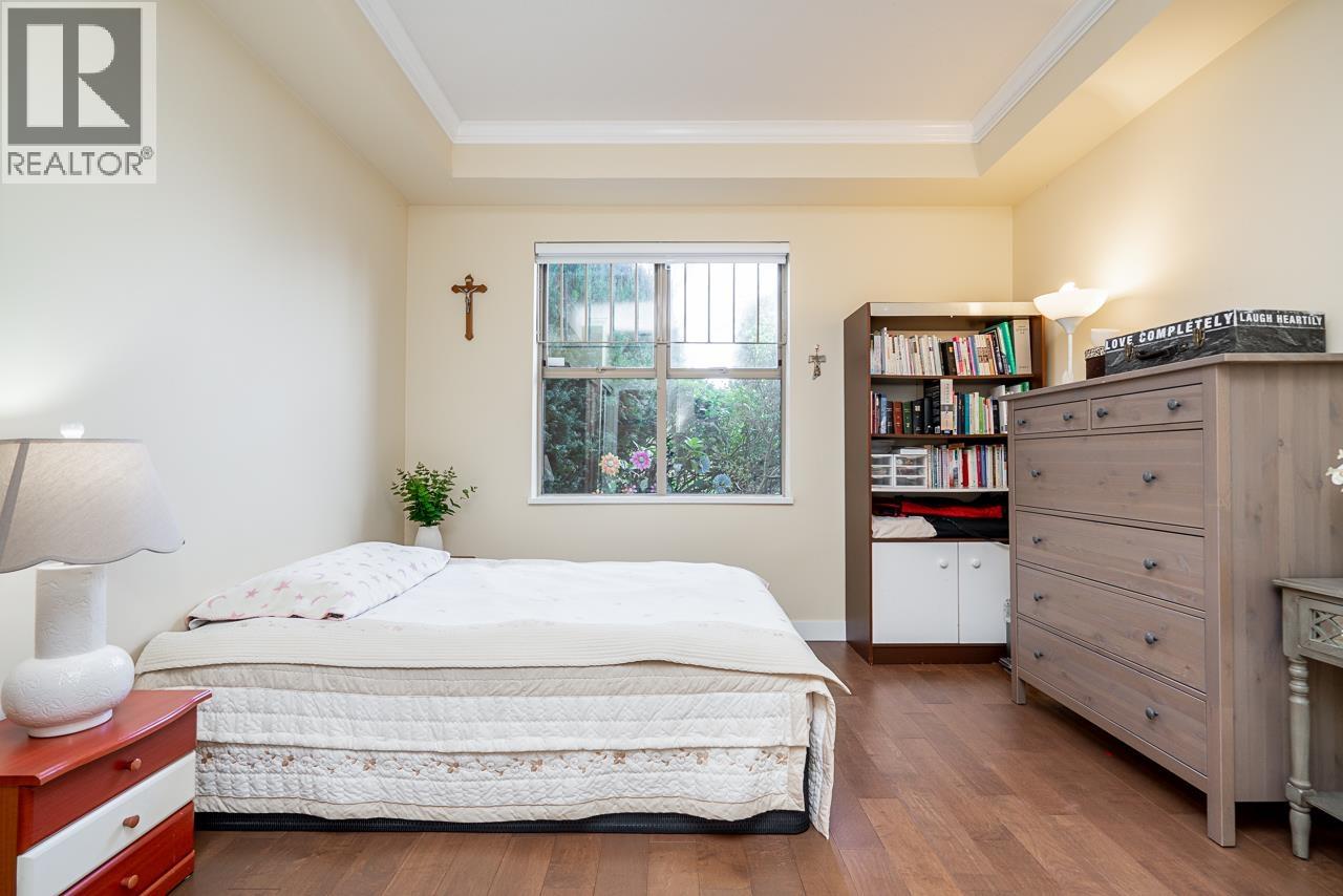 204 1765 MARINE DRIVE, West Vancouver